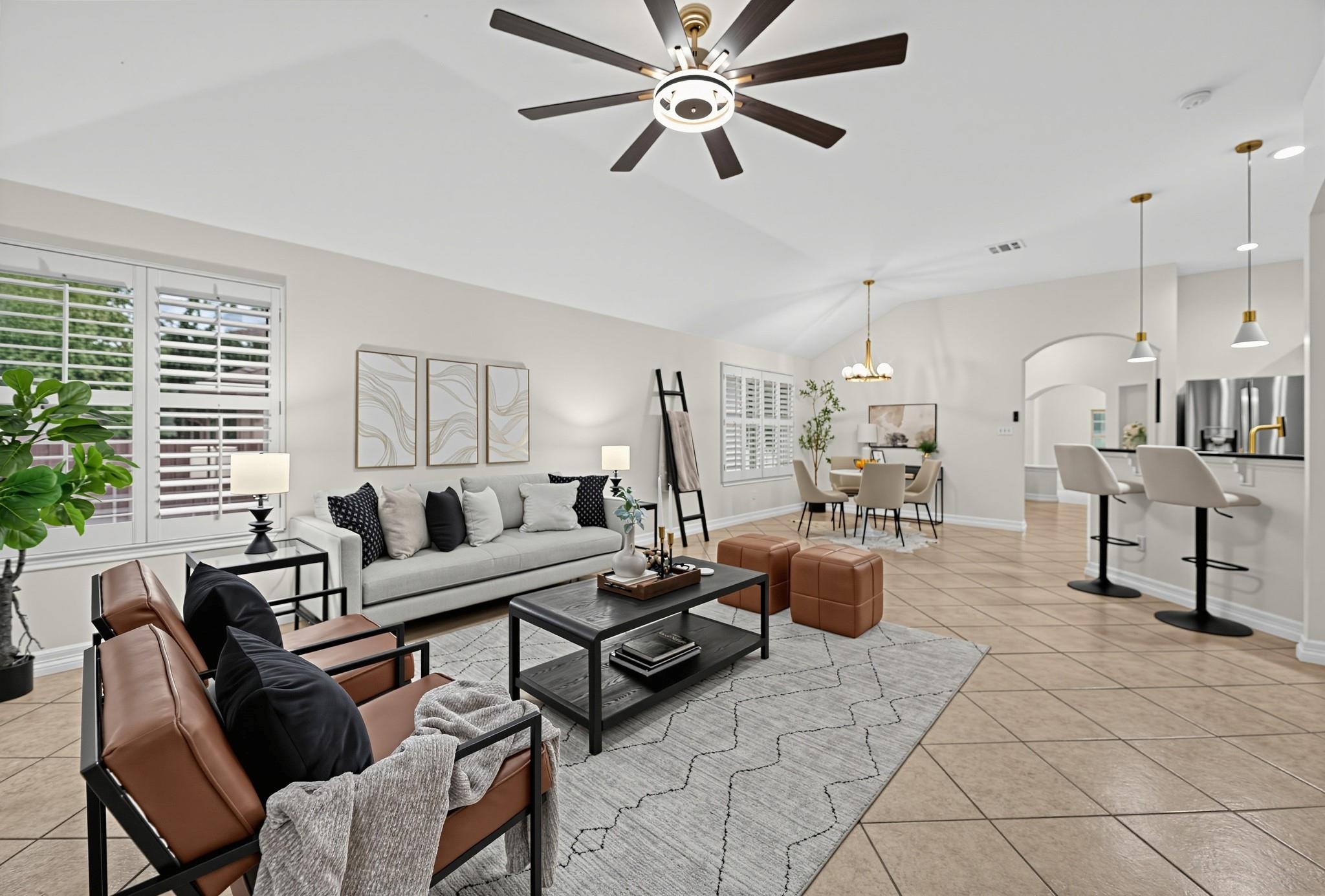 Listing photo 1 of 6610  Debcoe Dr