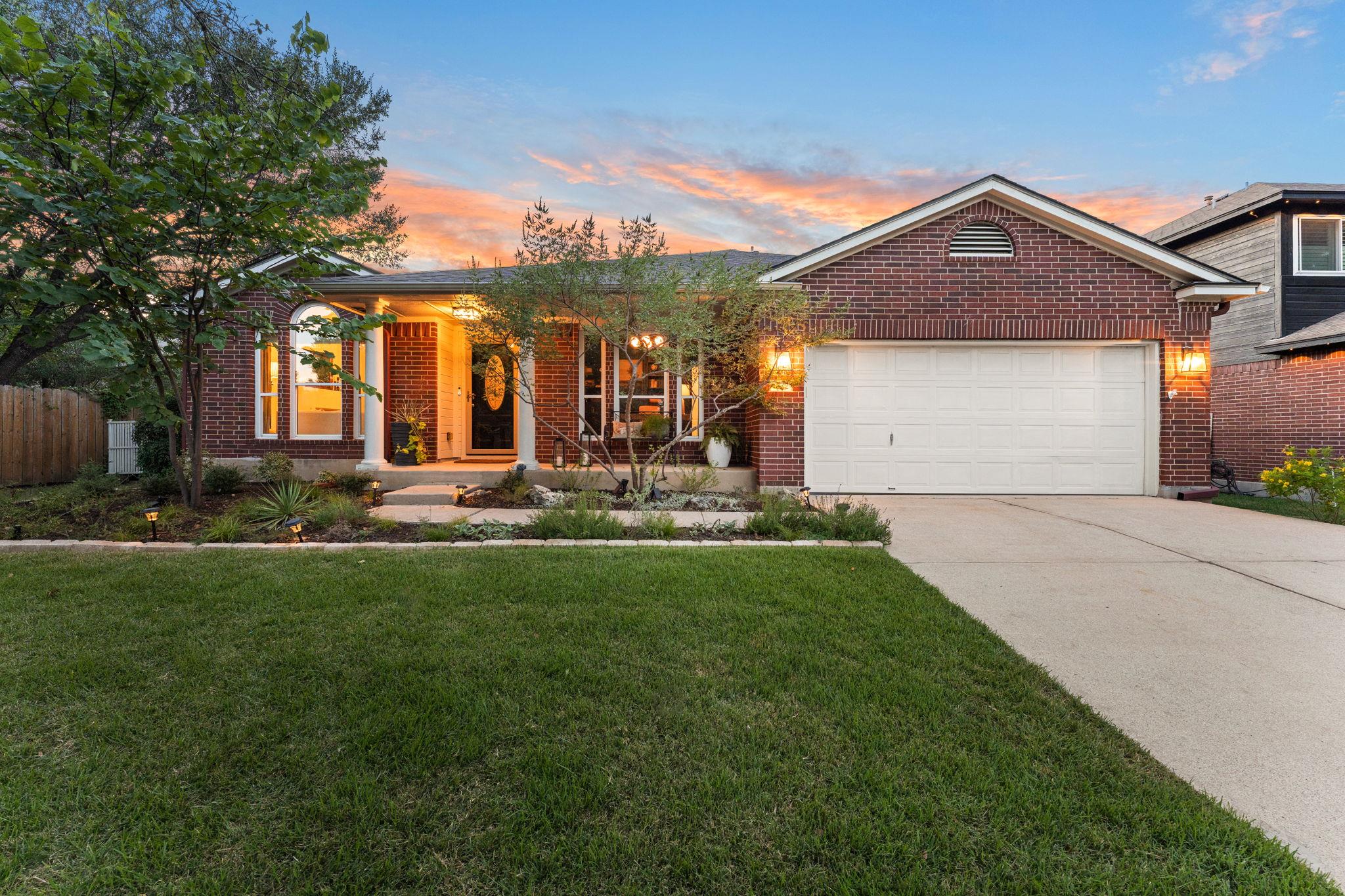 Listing photo 1 of 8722  Copano Dr
