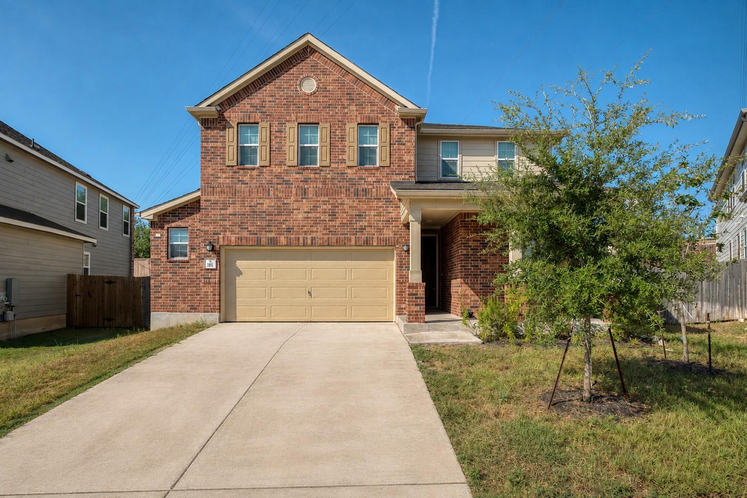 Listing photo 1 of 185  Azure Cv