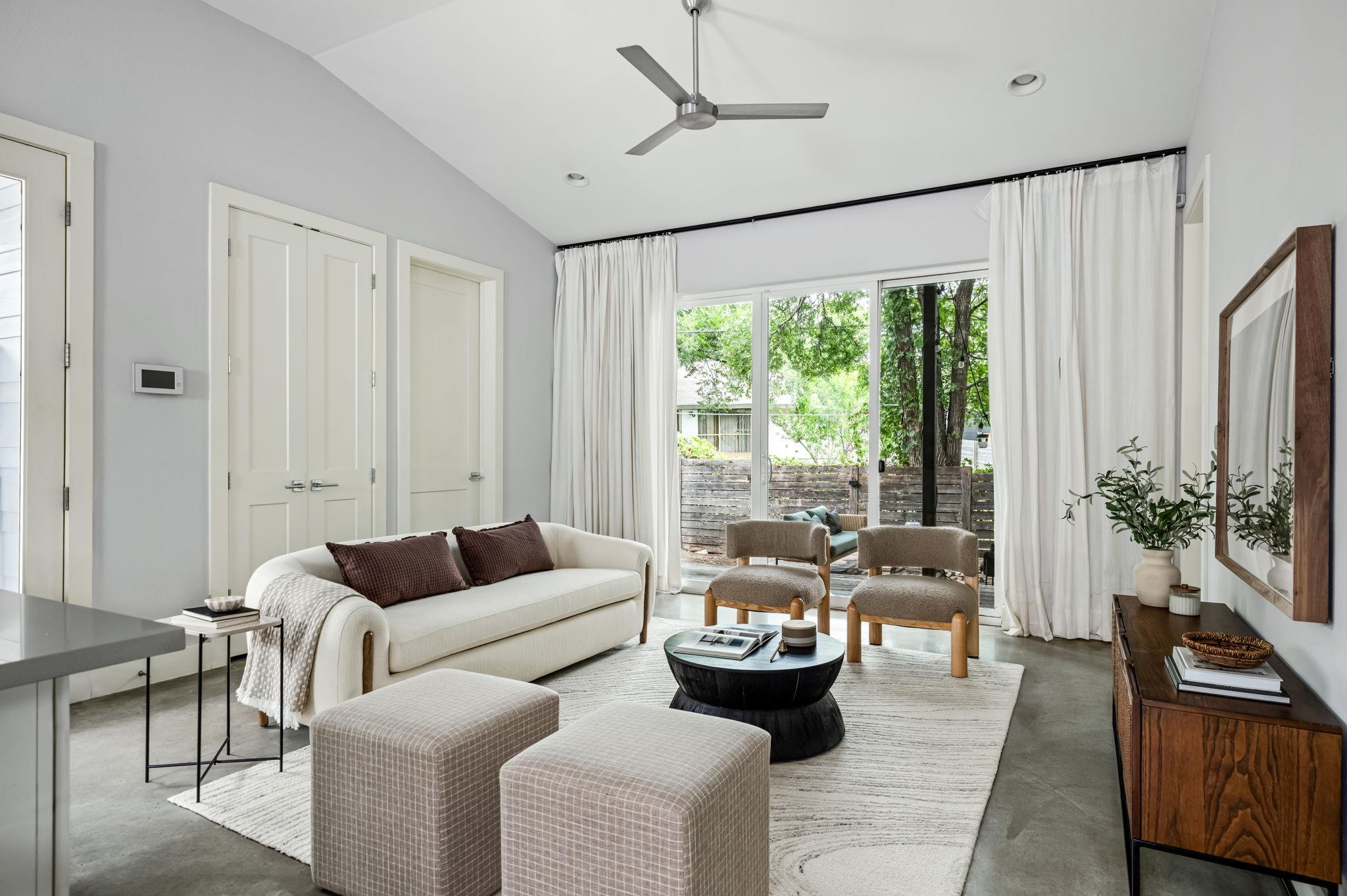 Listing photo 1 of 1703  Perez St  #2