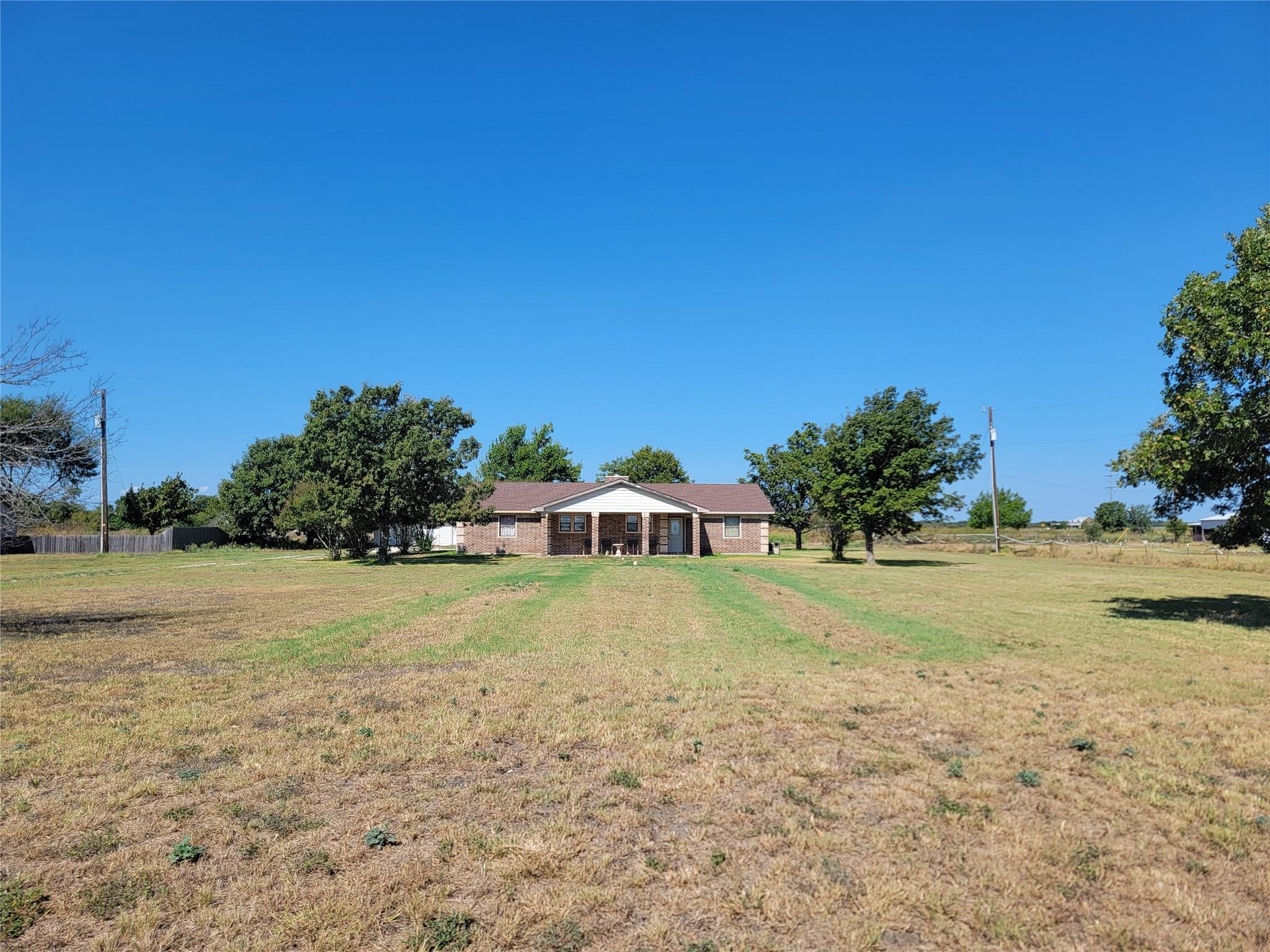 Listing photo 1 of 1900  County Road 134 None