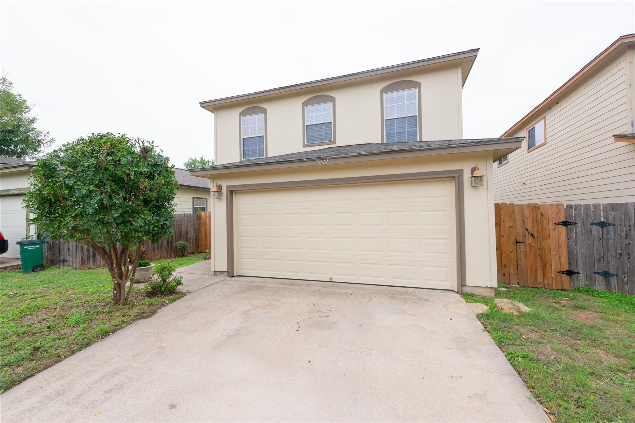 Listing photo 1 of 7011  Thannas Way