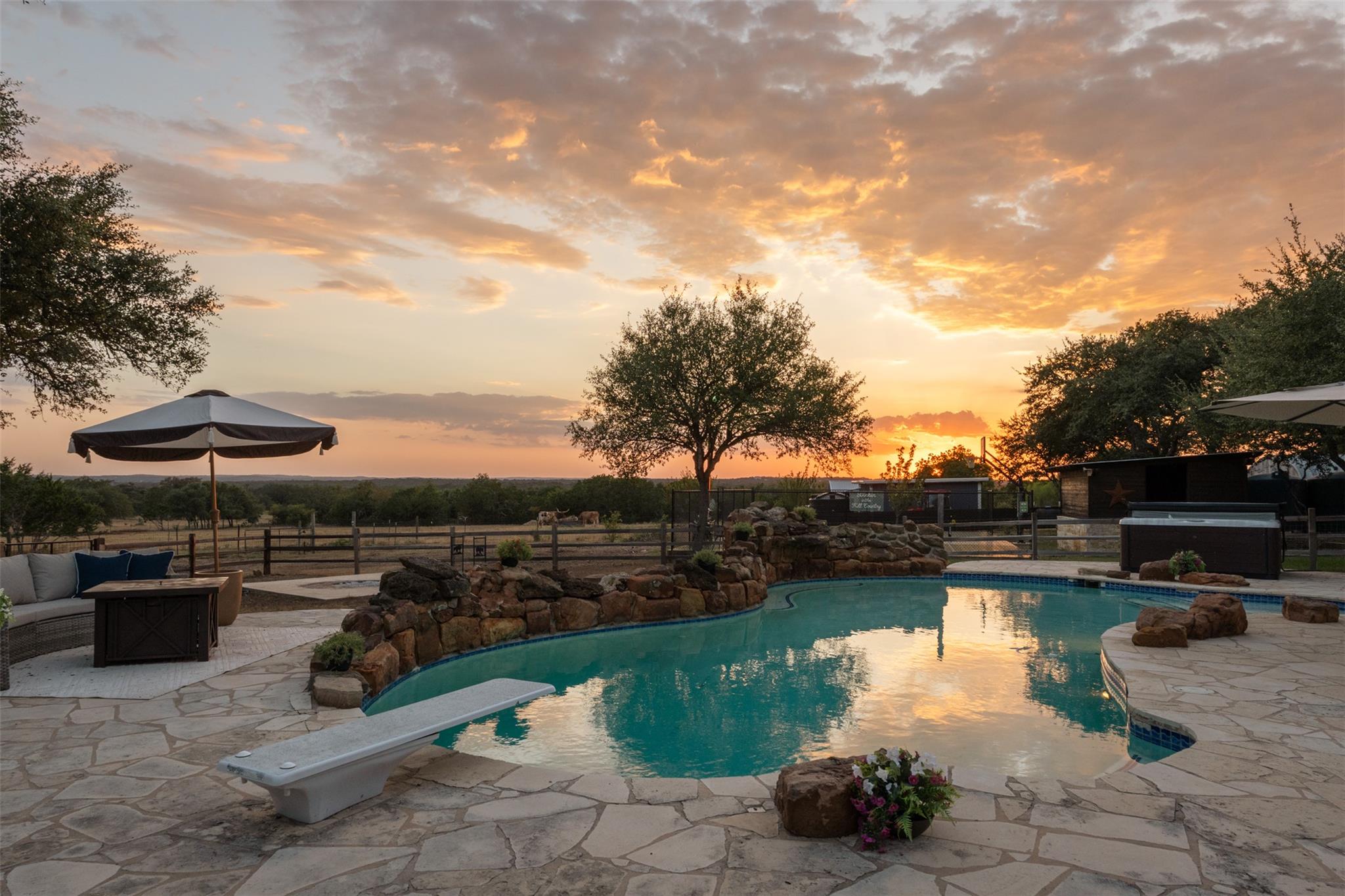 Listing photo 1 of 220  Fawn Meadow Dr