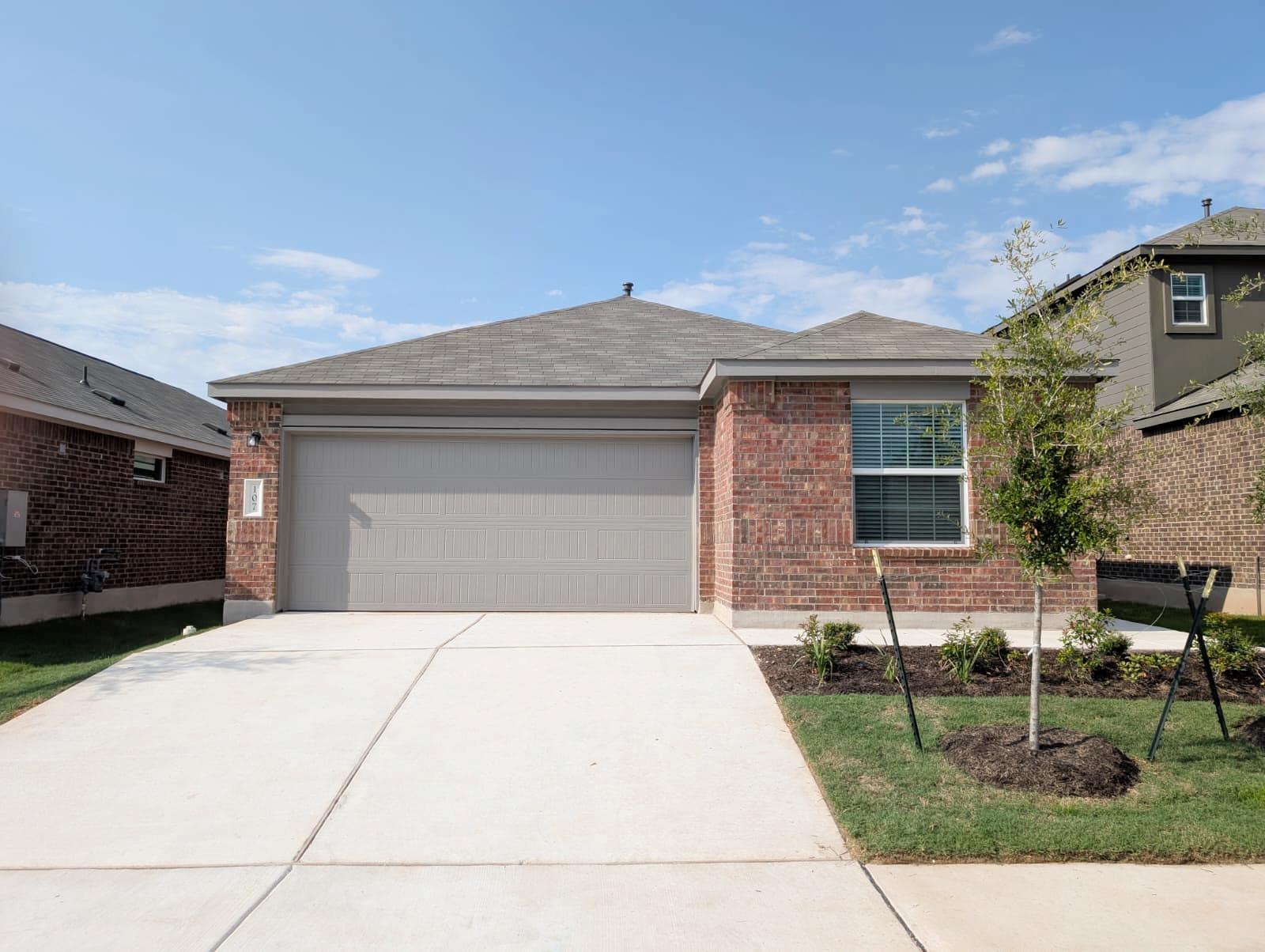 Listing photo 1 of 107  IMOLA St