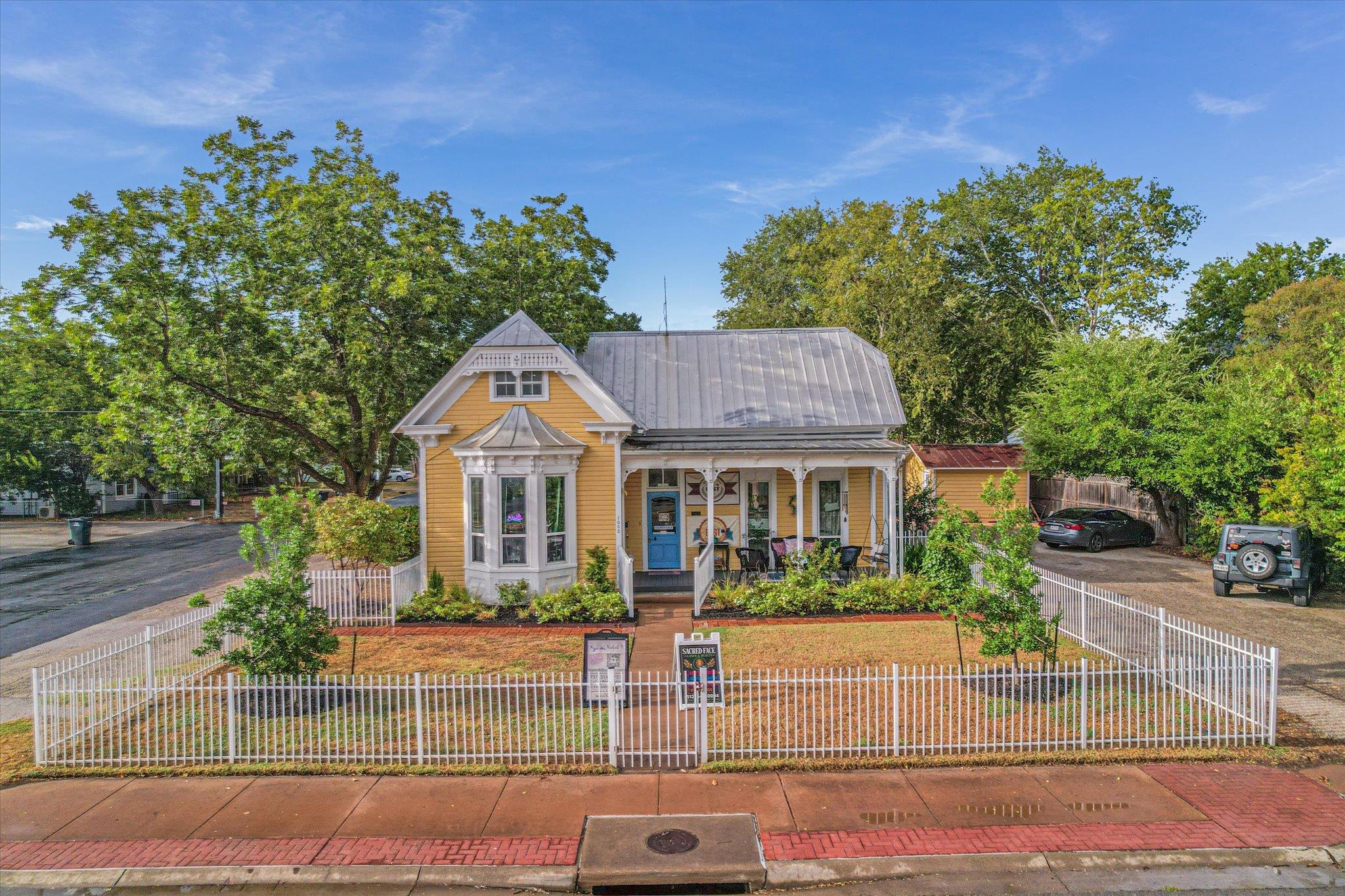 Classic architecture shines in this vintage cotta