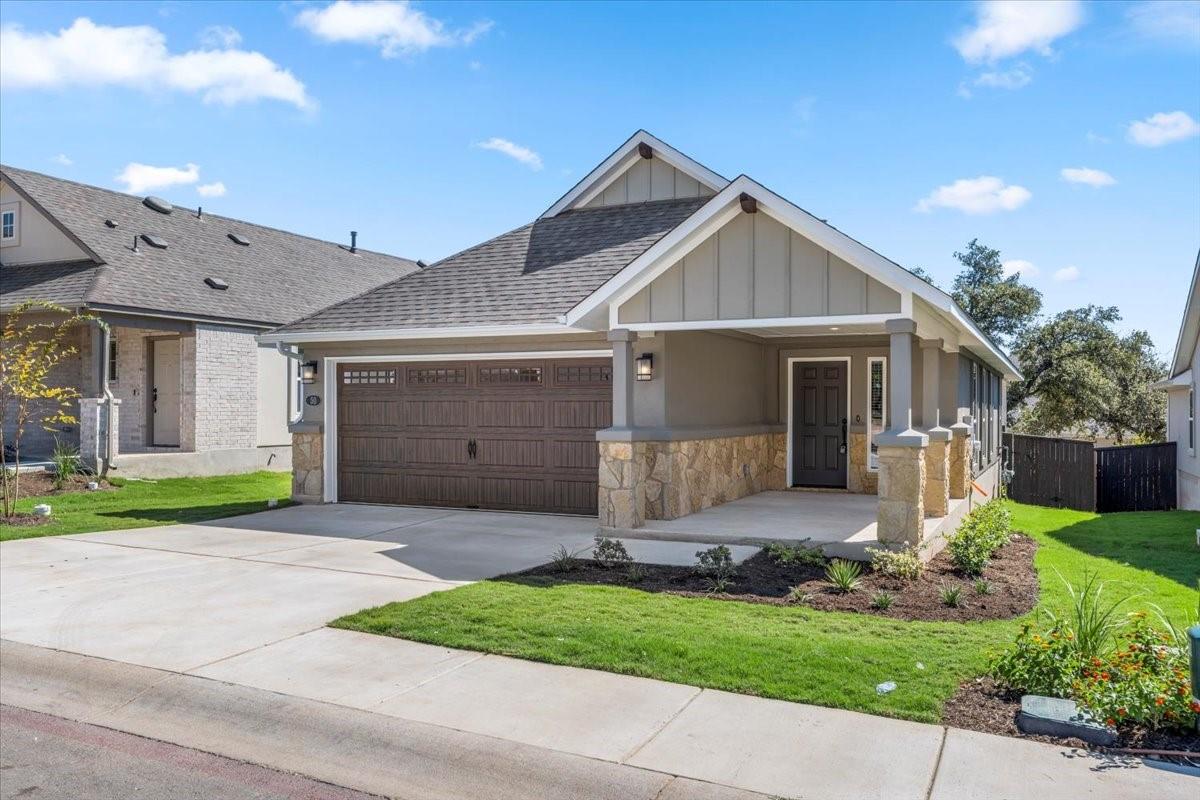 Listing photo 1 of 2605  Sam Bass Rd  #50