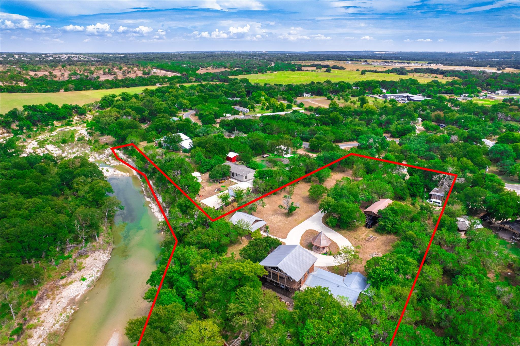Listing photo 1 of 205  River Rd