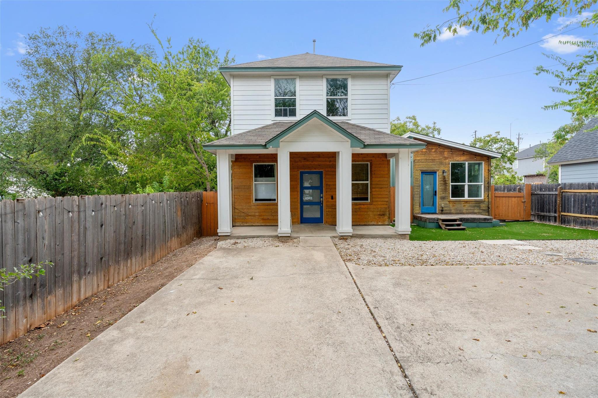 Listing photo 1 of 7610  Bethune Ave  #2