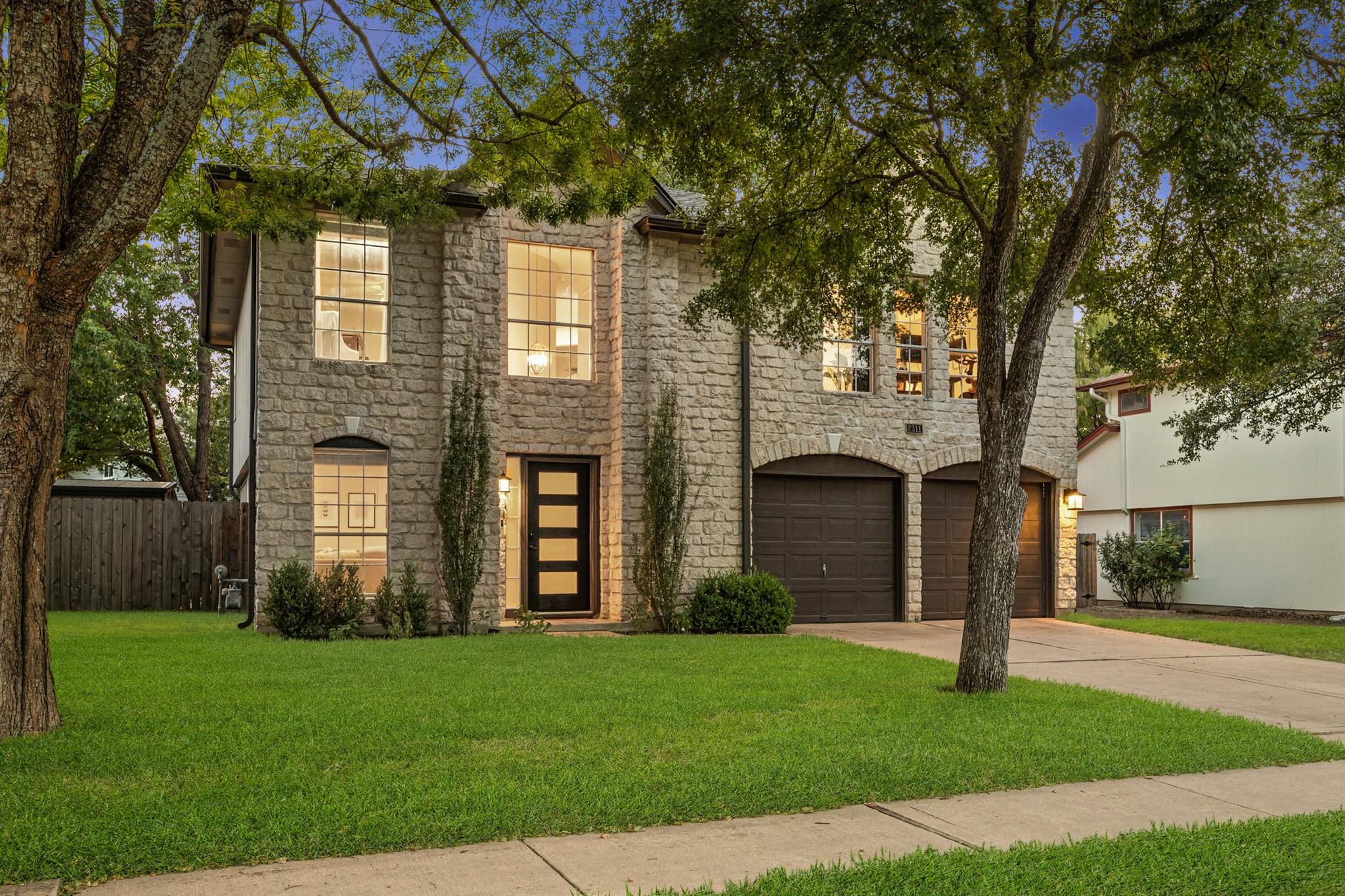 Listing photo 1 of 2311 N Shields Dr
