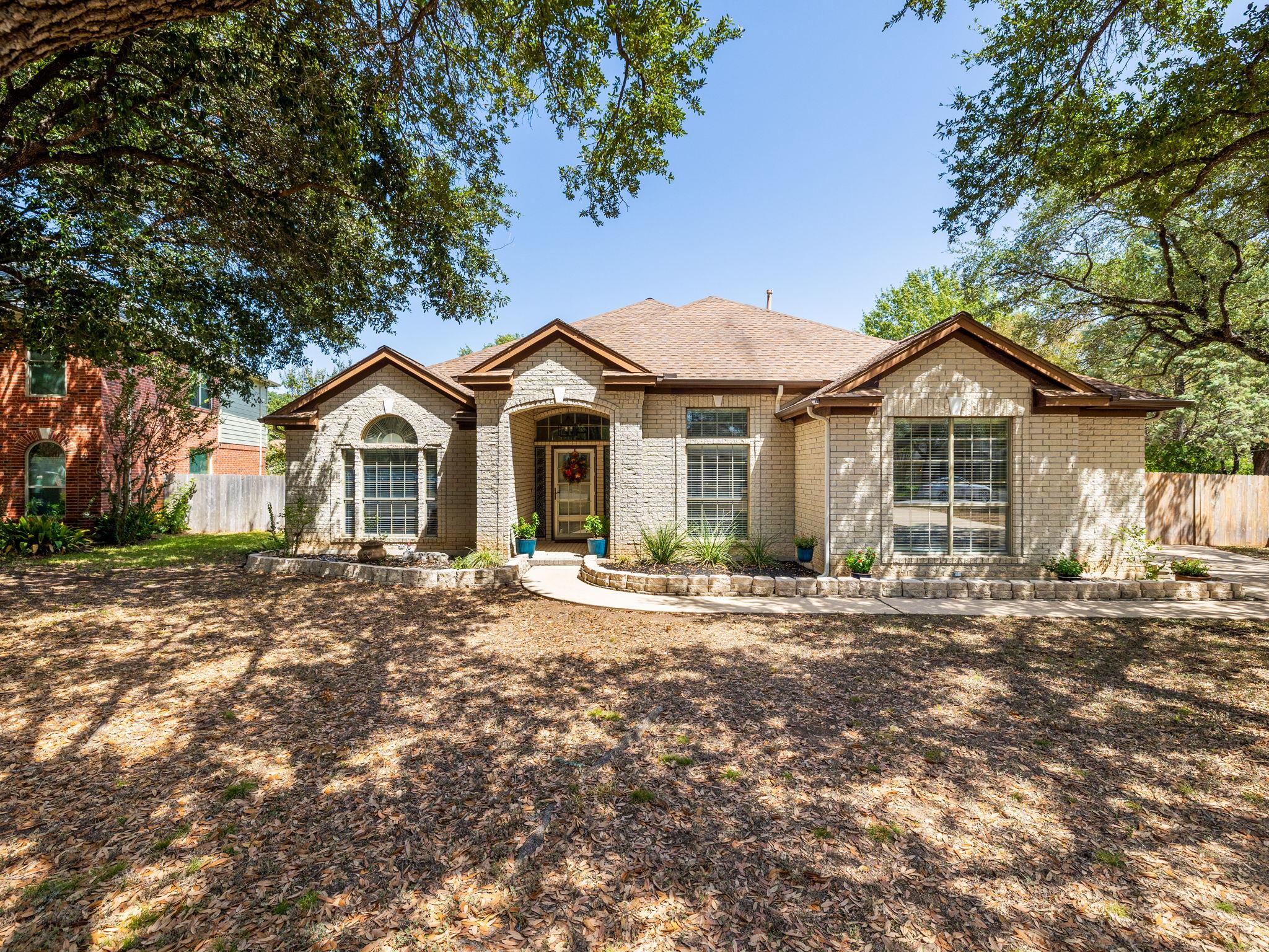 Foto del anuncio 1 de 5210  Crooked Oak Cv