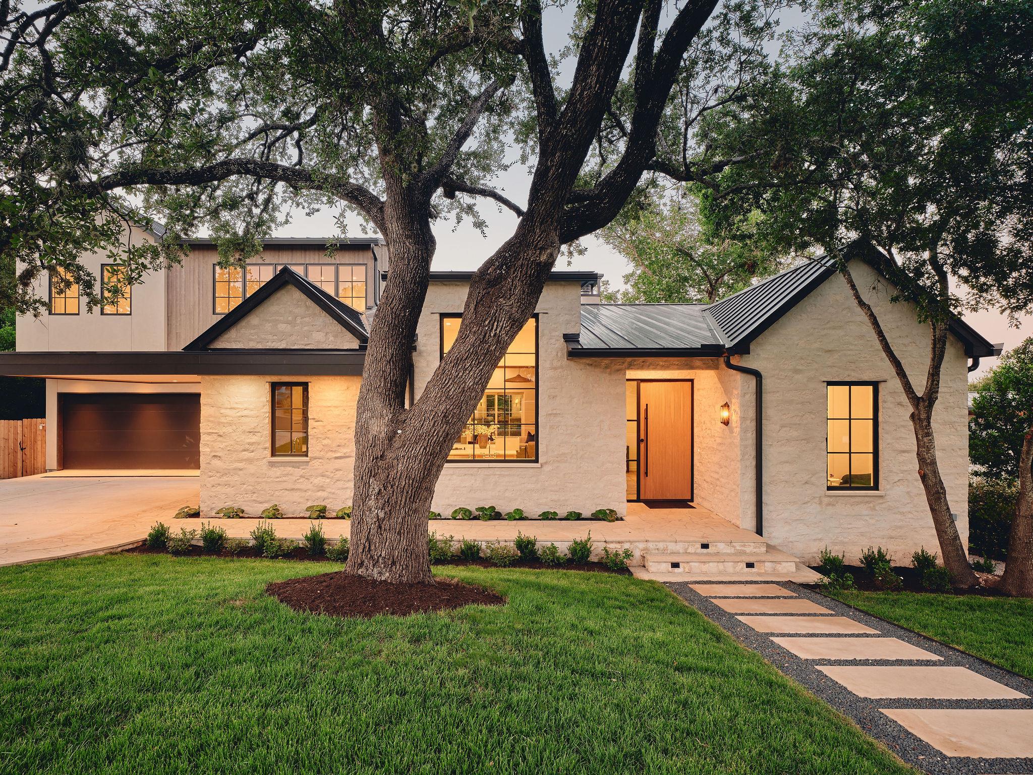 Listing photo 1 of 4514  Spanish Oak Trl