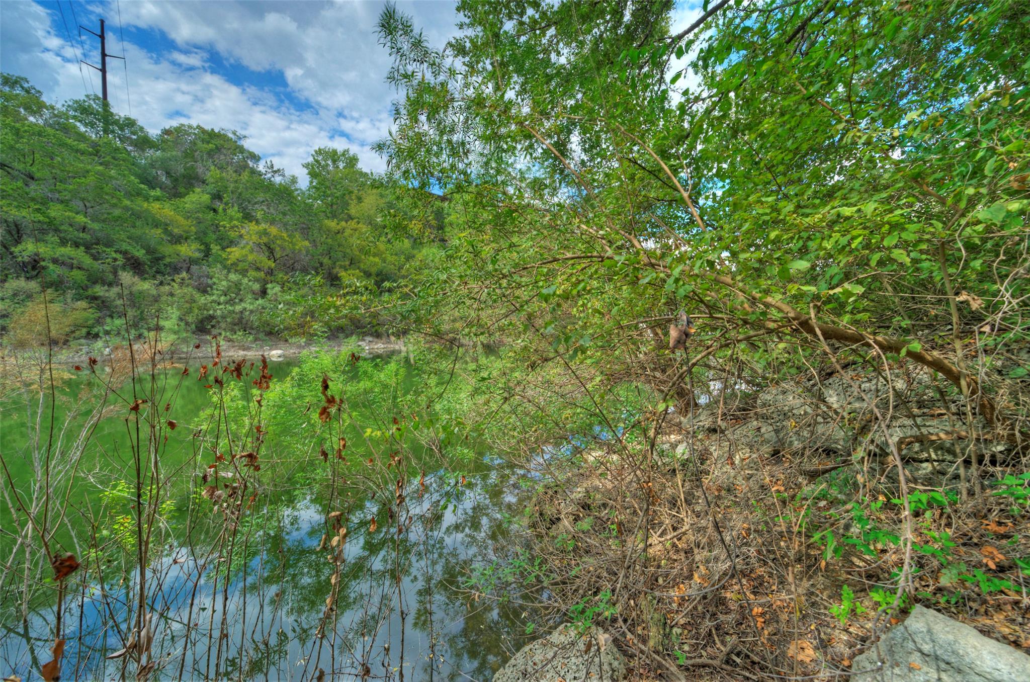 Listing photo 1 of 14704  Agarita Pl