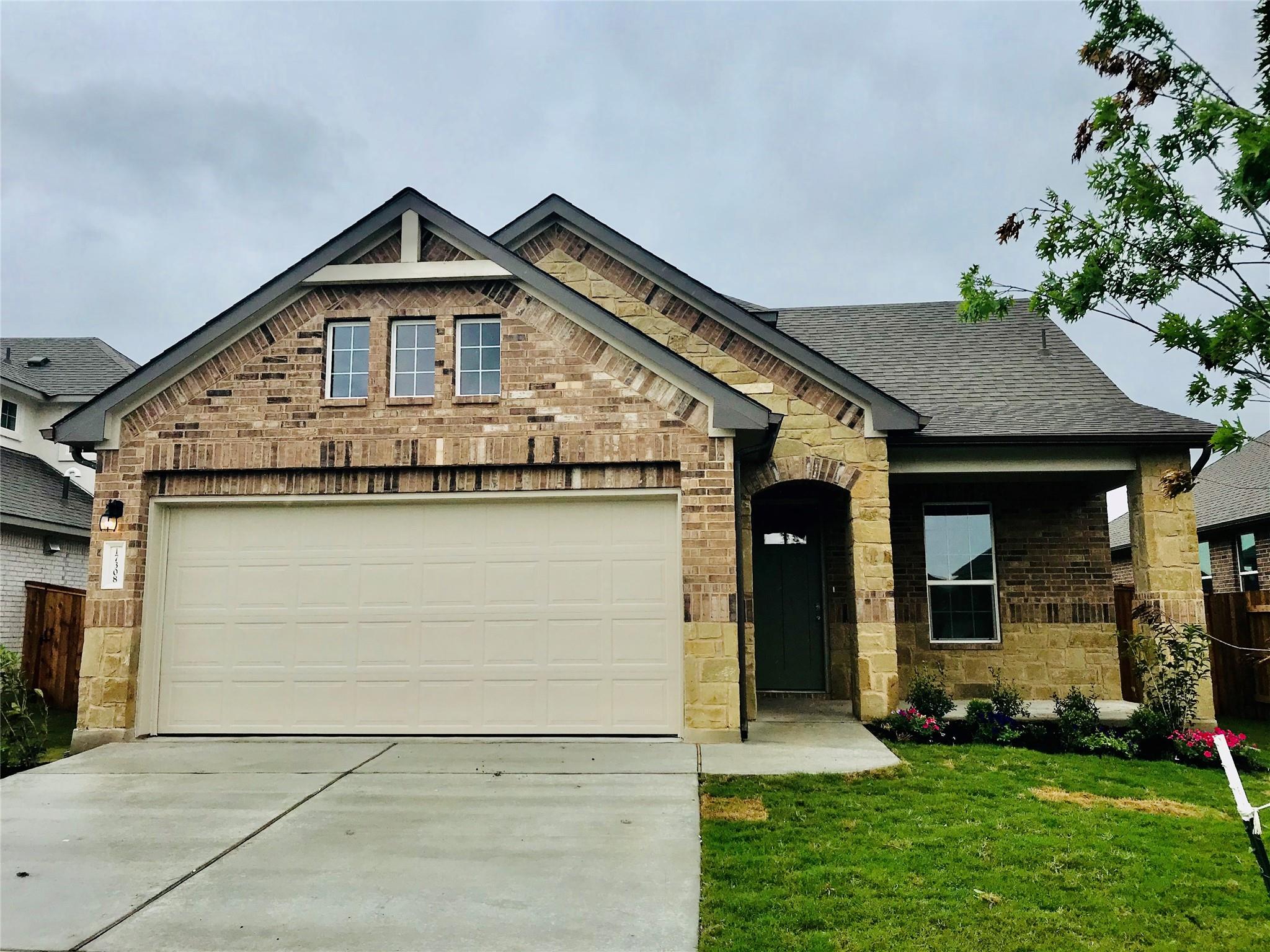 Listing photo 1 of 17308  Truffle Falls Way