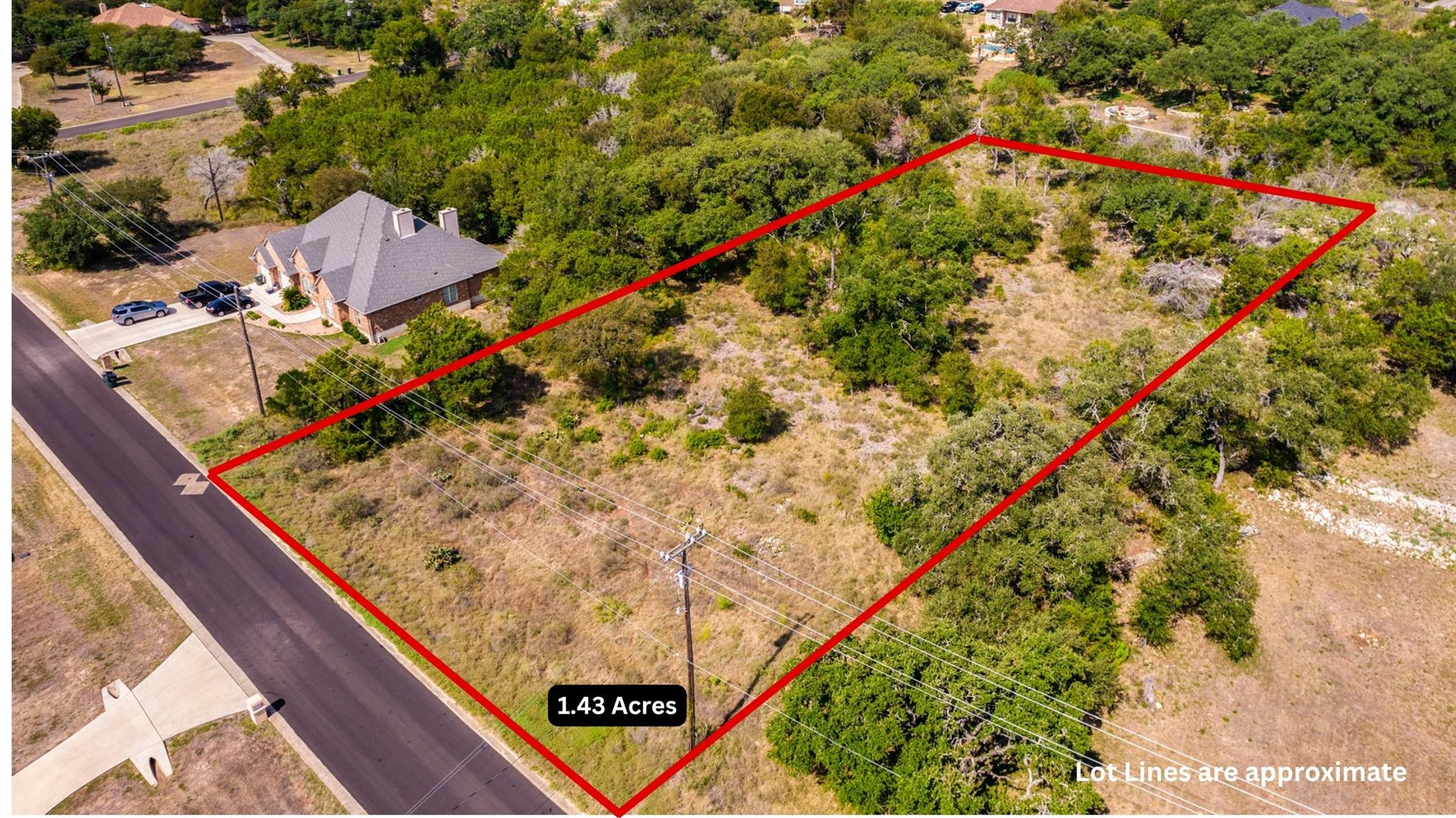 Listing photo 1 of 2722  Leslie Ln
