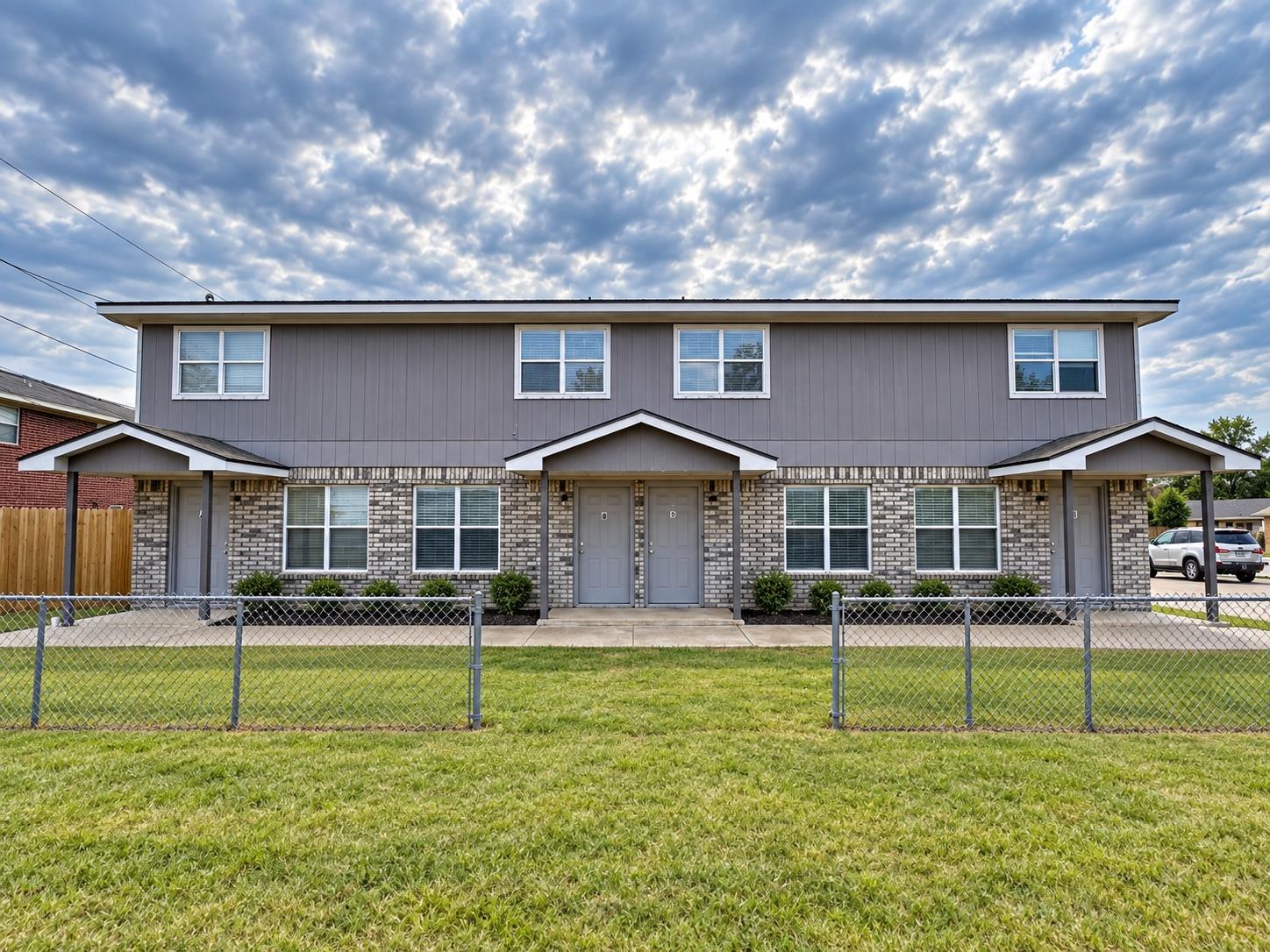 Listing photo 1 of 4305  Shawn Dr