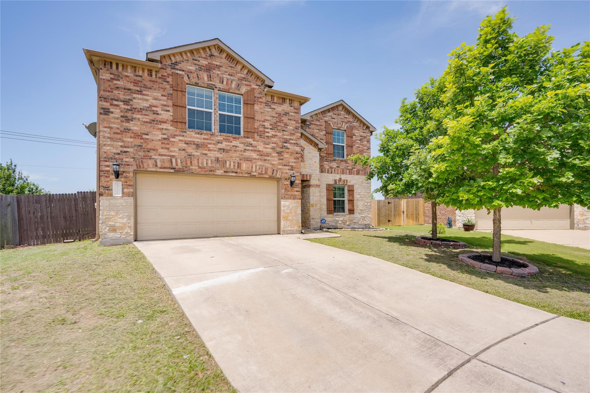 Listing photo 1 of 5701  Cass Ct