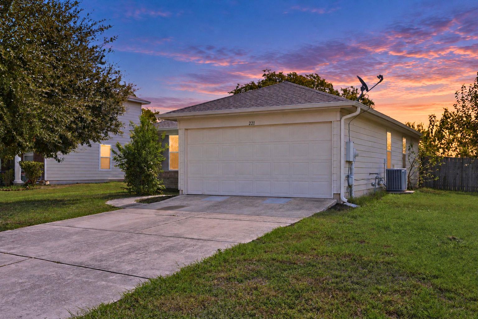 Listing photo 1 of 221  Ames Cv