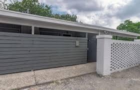 Distinctive mid-century architectural lines defin