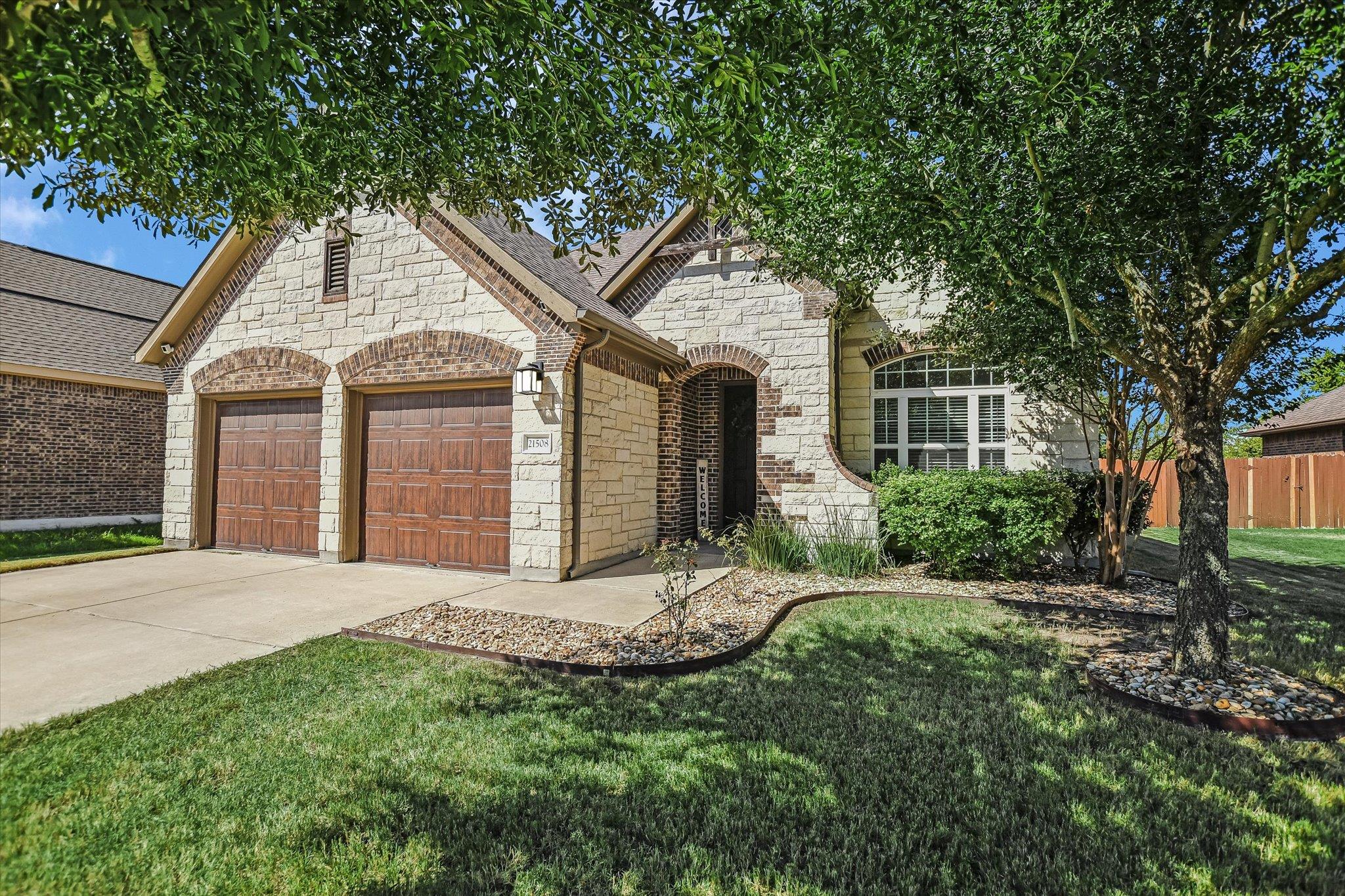 Foto del anuncio 1 de 21508  Hines Ln