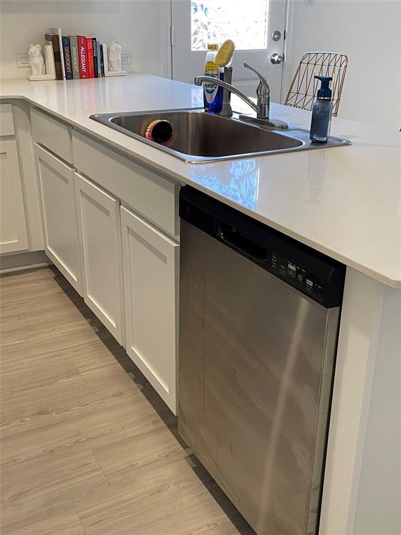 Streamlined cabinetry and durable countertops def