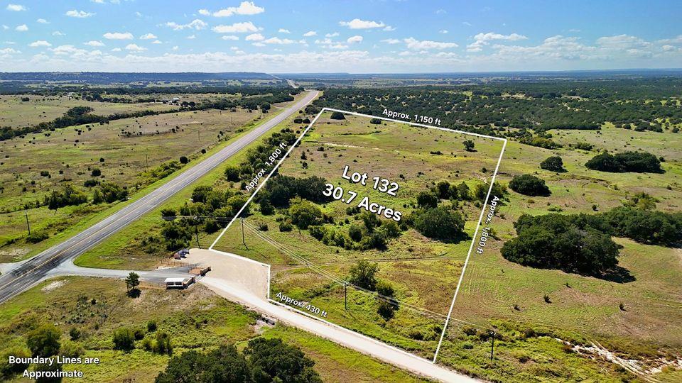 Listing photo 1 of 201 W Rolling Oaks Dr