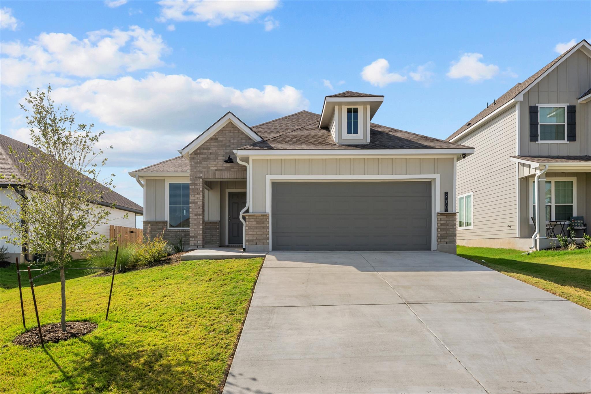 Listing photo 1 of 270  Boatright Blvd