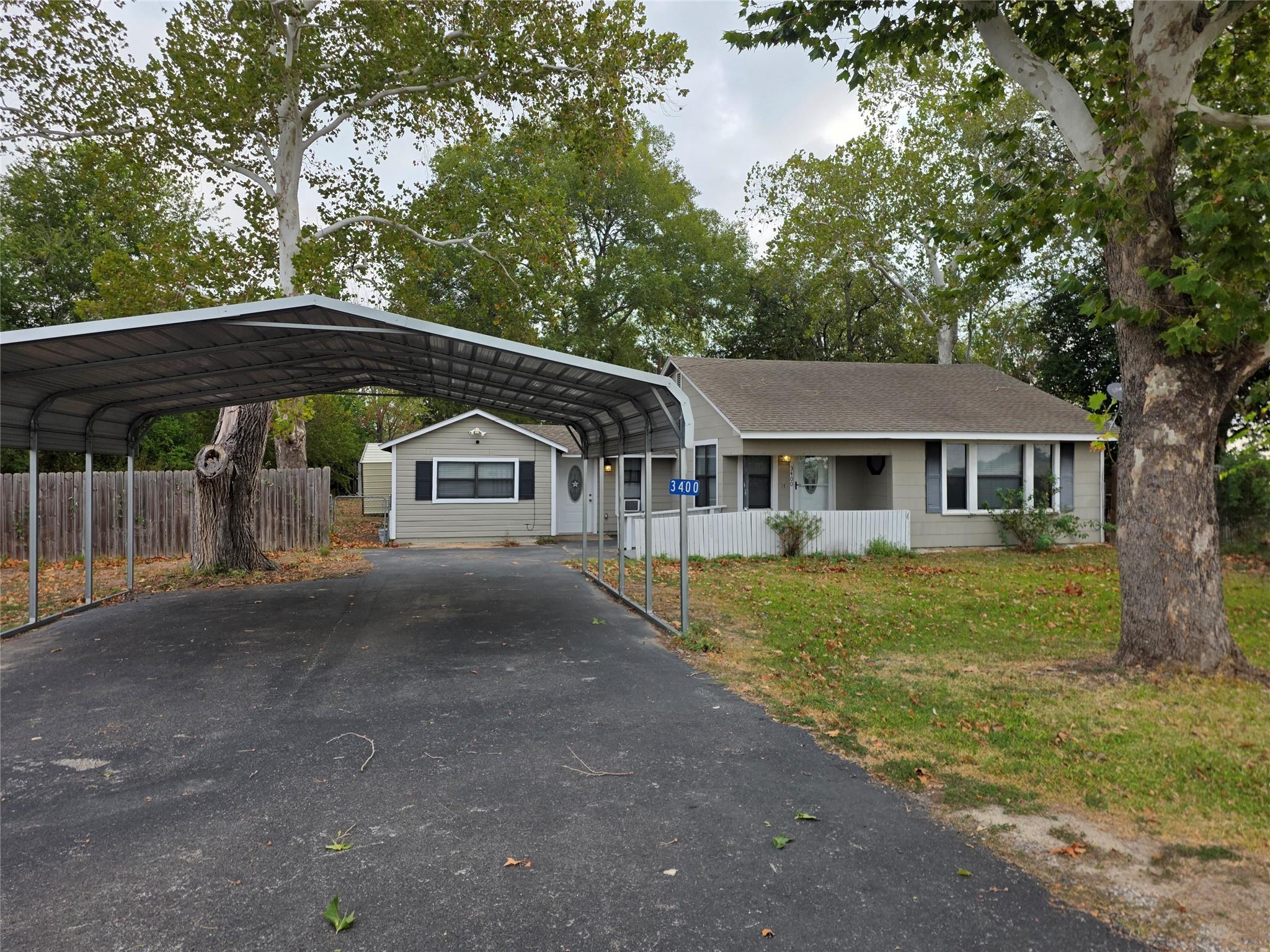 Listing photo 1 of 3400 W State Highway 71 None