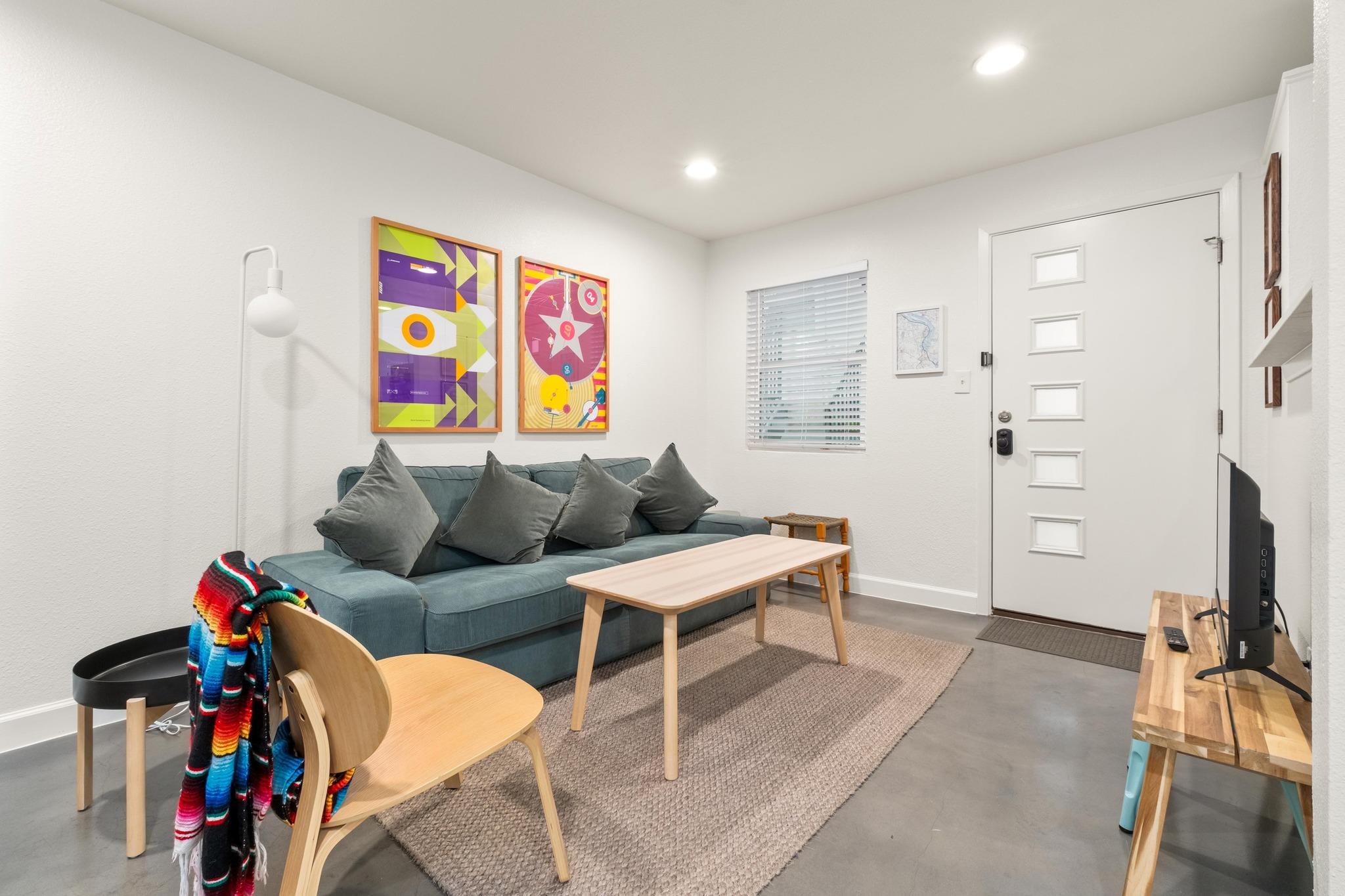 Listing photo 1 of 807  Blanco St  #204
