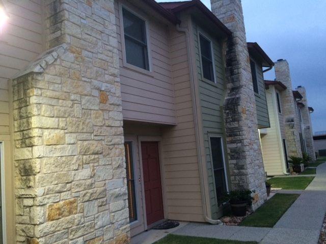 Listing photo 1 of 6900 E Riverside Dr  #27