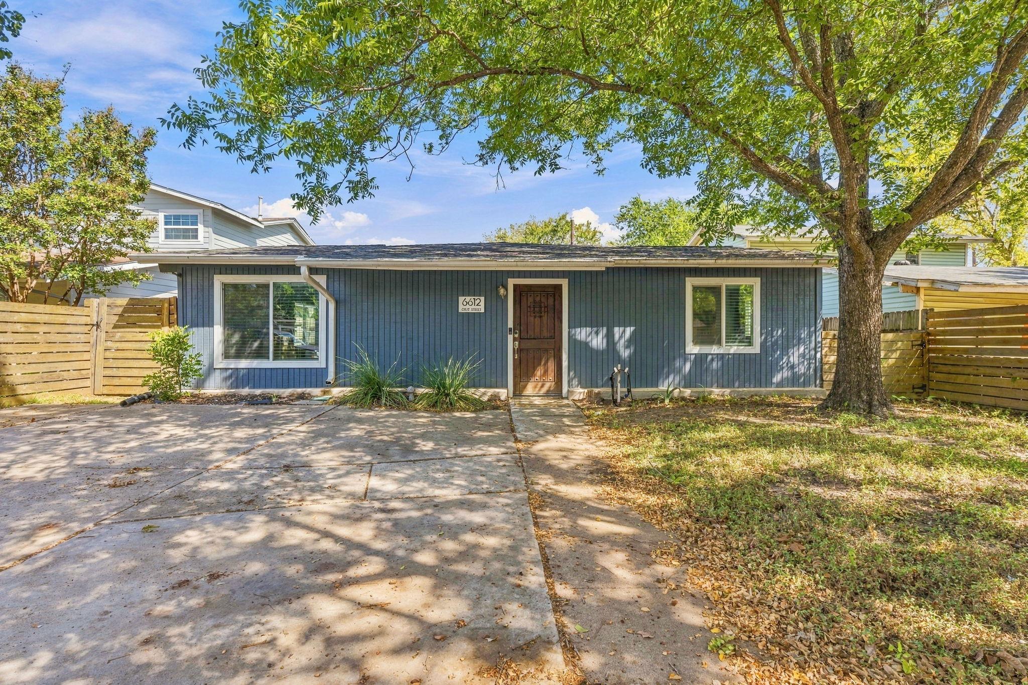 Listing photo 1 of 6612  Cruz St