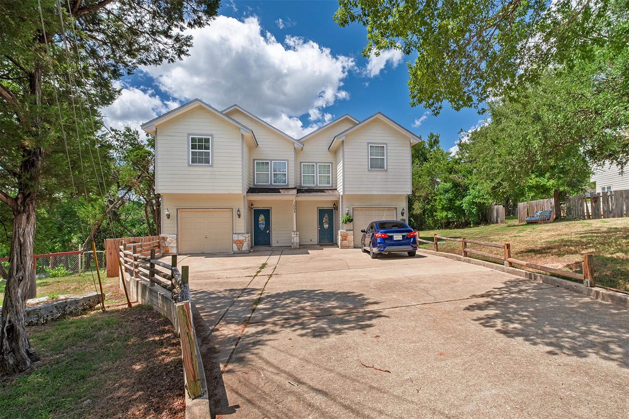 Listing photo 1 of 1005  Canyon Edge Dr  #A