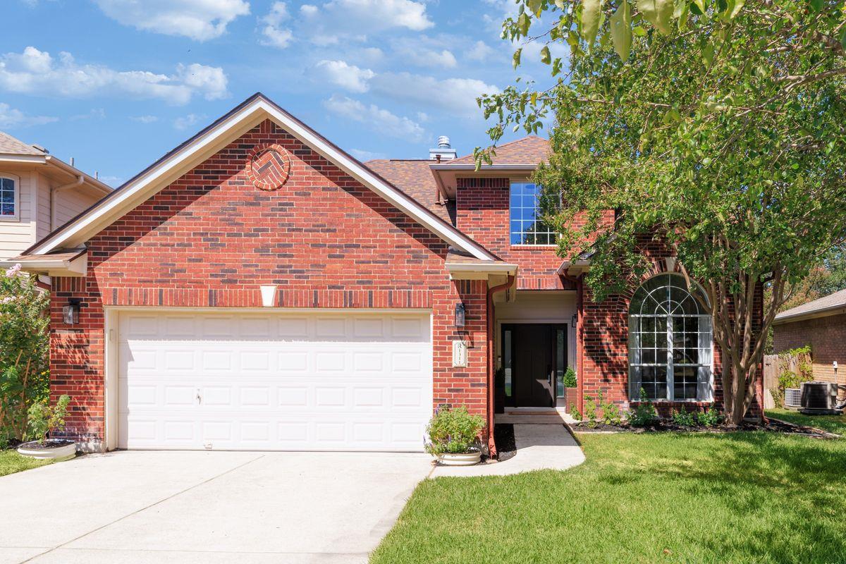 Listing photo 1 of 1311  Brighton Bend Ln