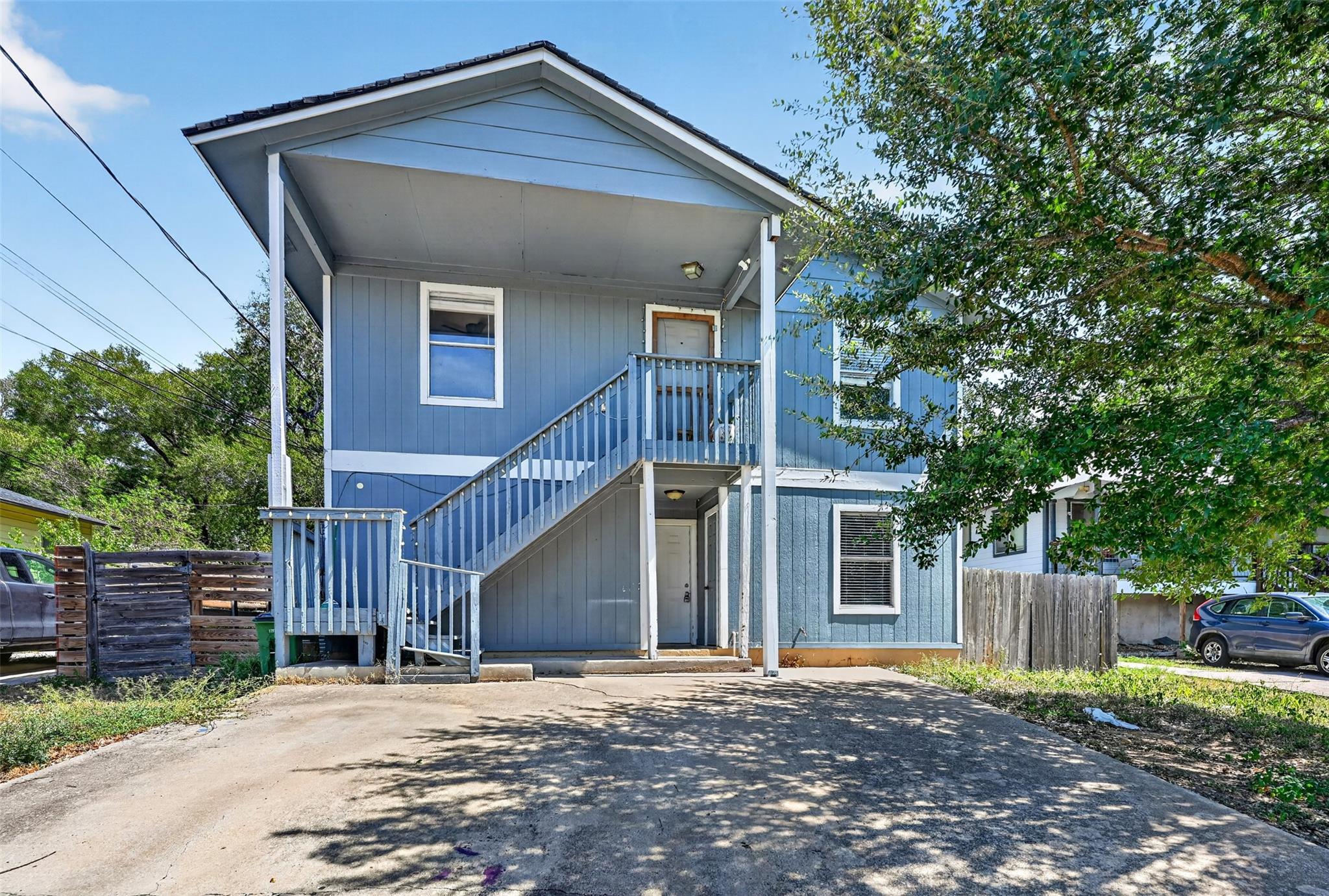 Listing photo 1 of 1207  Eleanor St  #A
