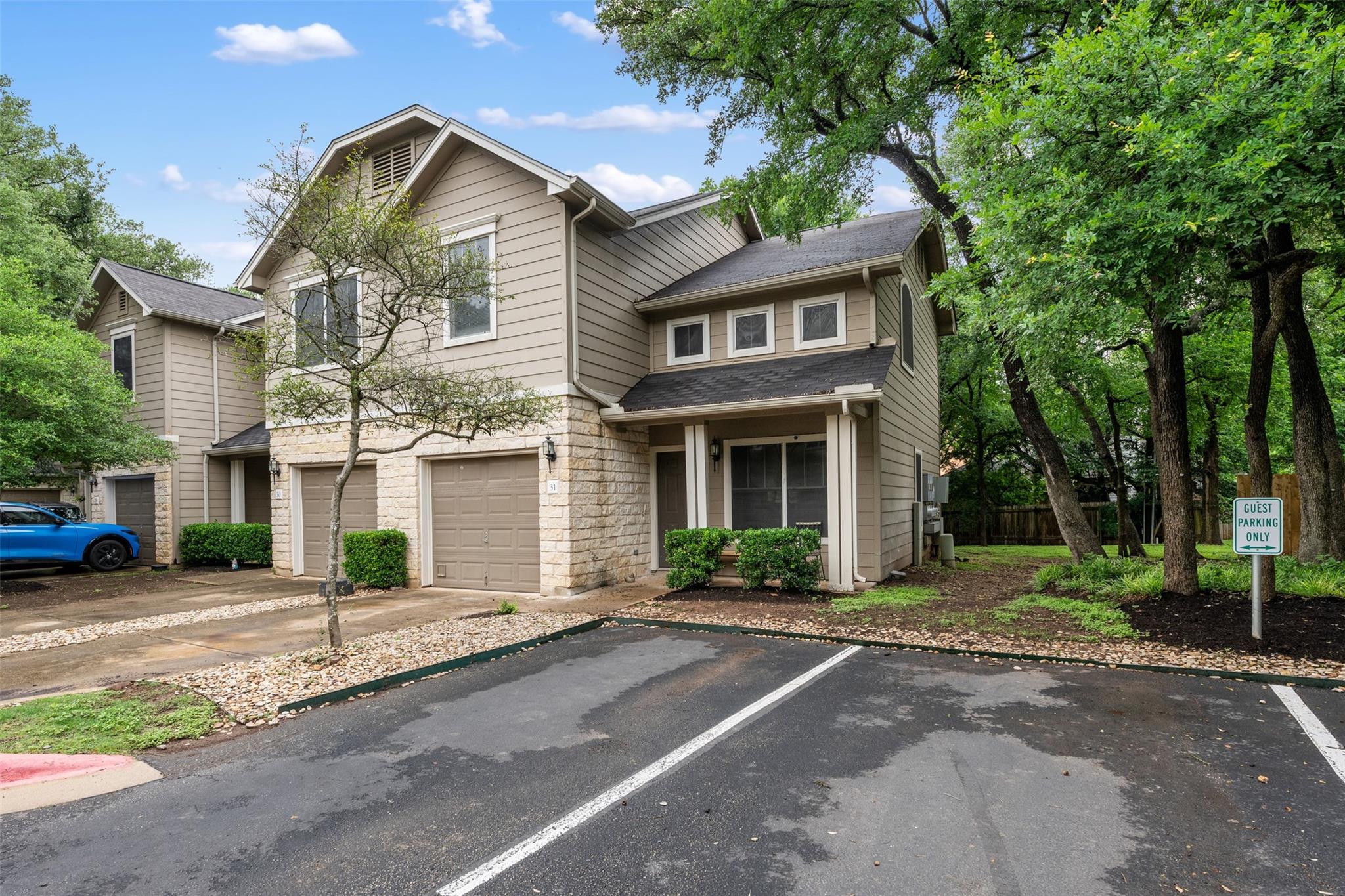 Listing photo 1 of 4501  Whispering Valley Dr  #31