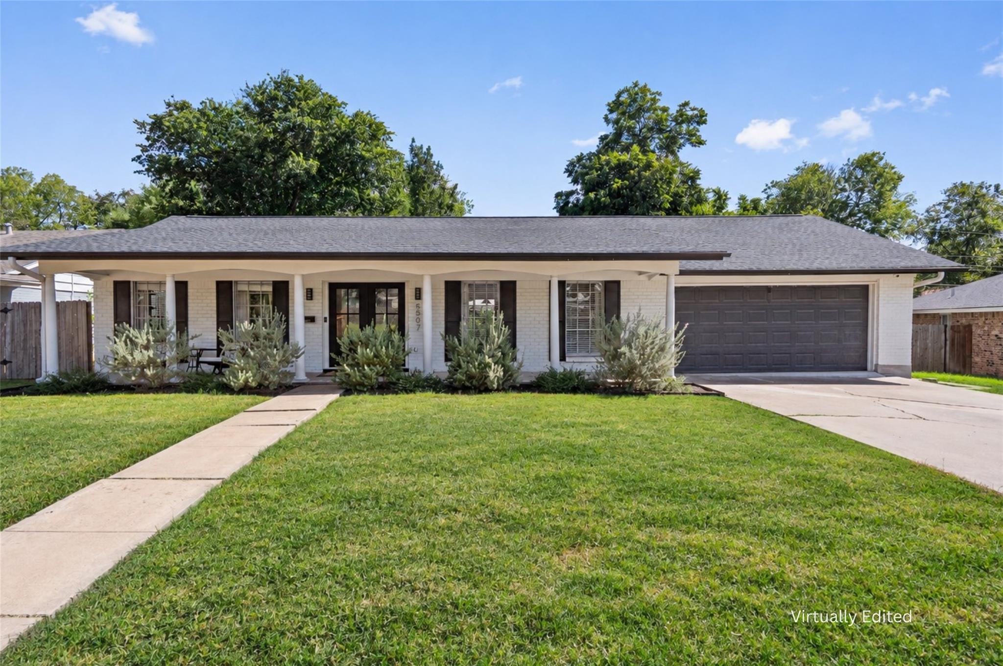 Listing photo 1 of 5507  Claymoor Dr