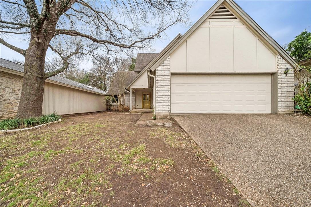 Listing photo 1 of 6103  Gardenridge Holw