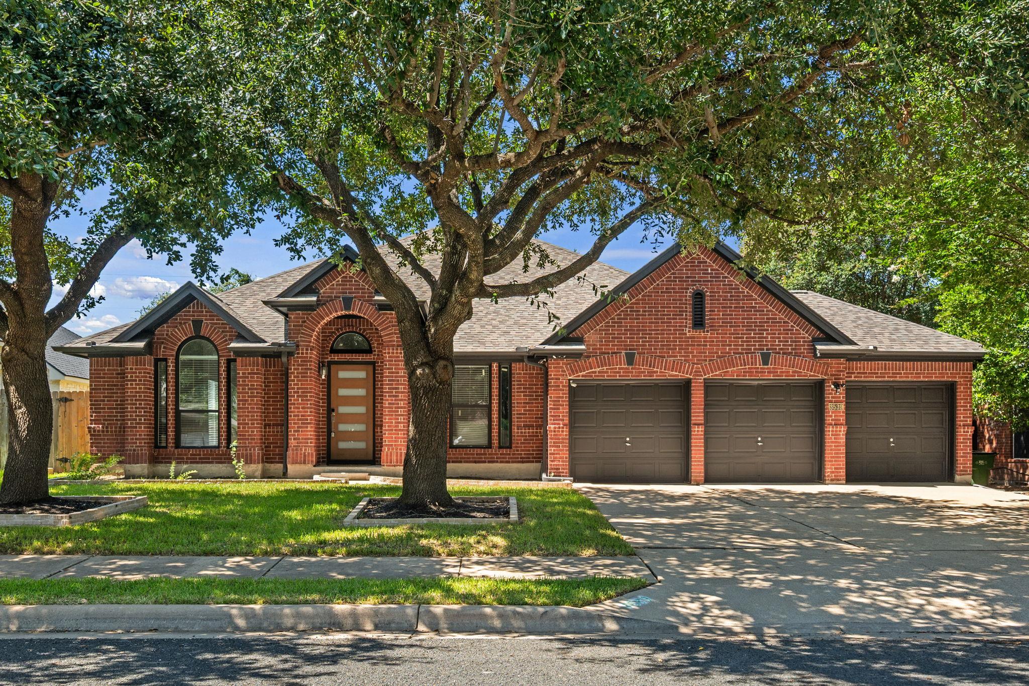 Listing photo 1 of 3539  Laurel Bay Loop