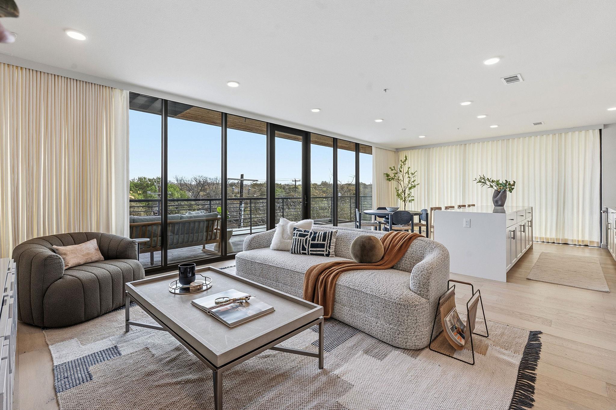 Listing photo 1 of 1600 S 1st St  #410