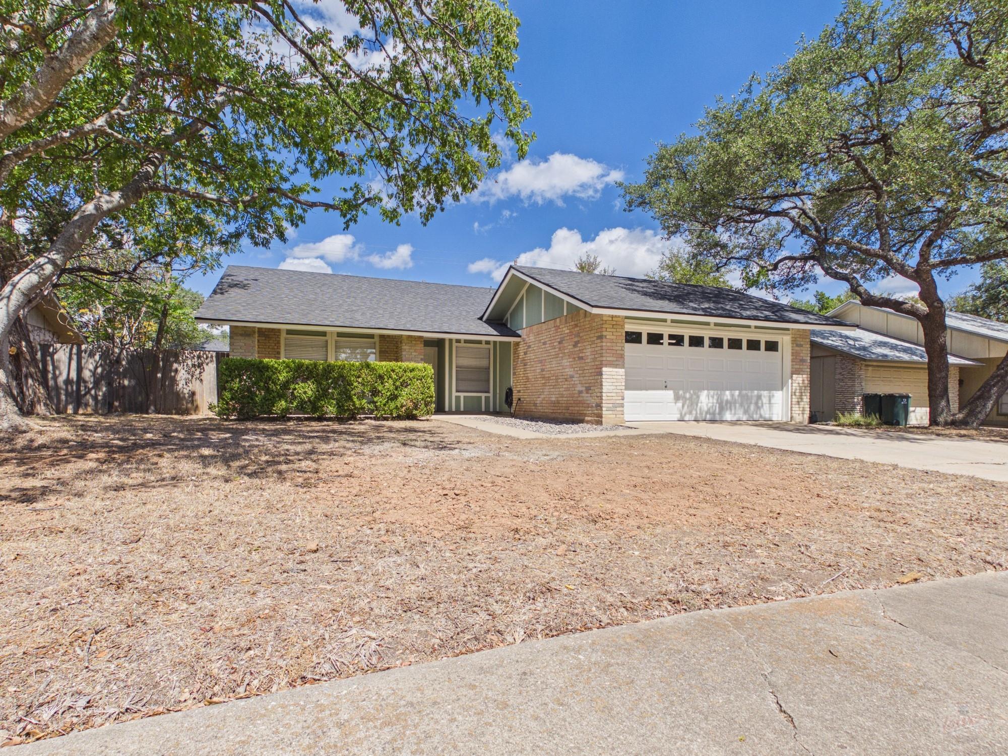 Listing photo of 10038  Woodland Village Dr