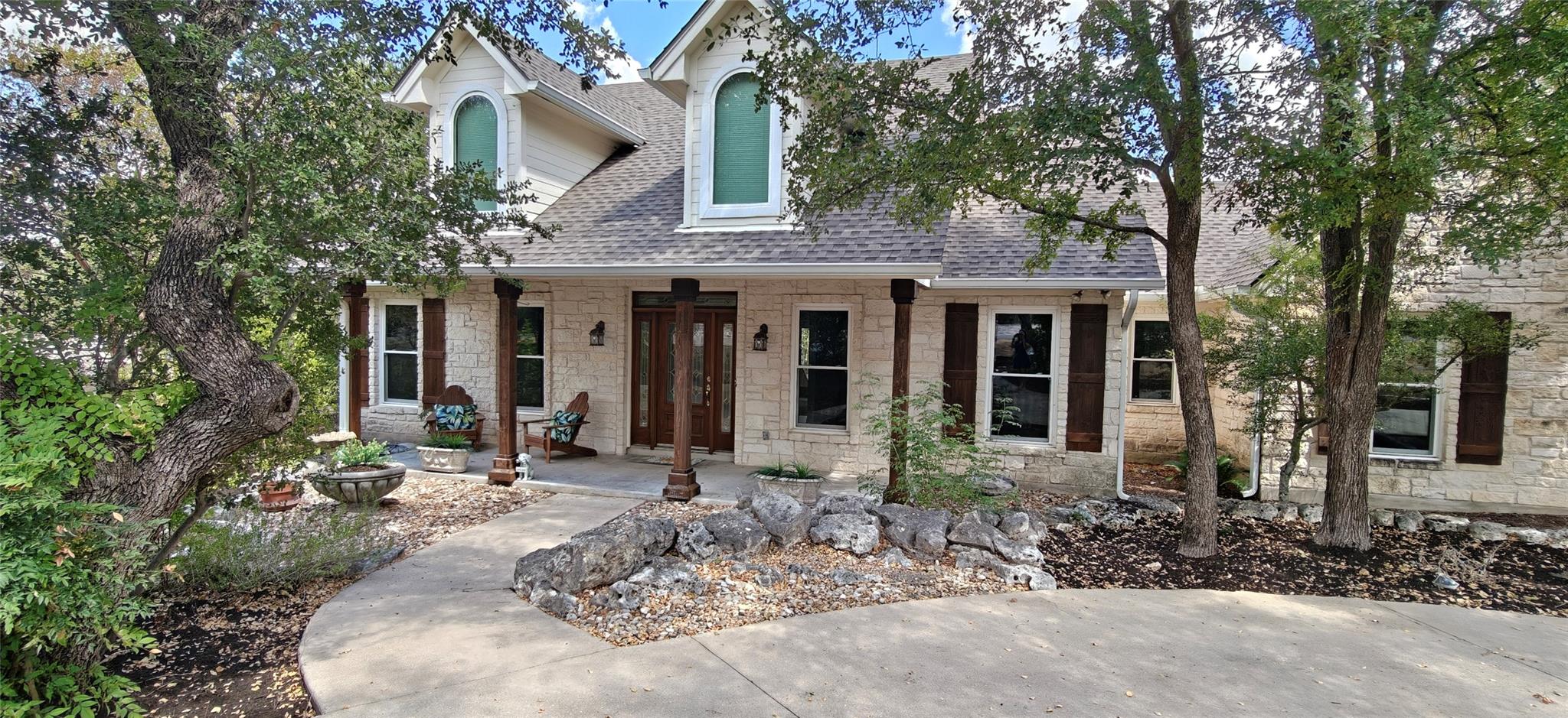 Listing photo 1 of 13209 N Ridge Cir