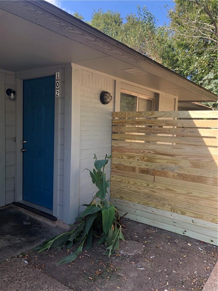 Listing photo of 6502 S 1st St  #102