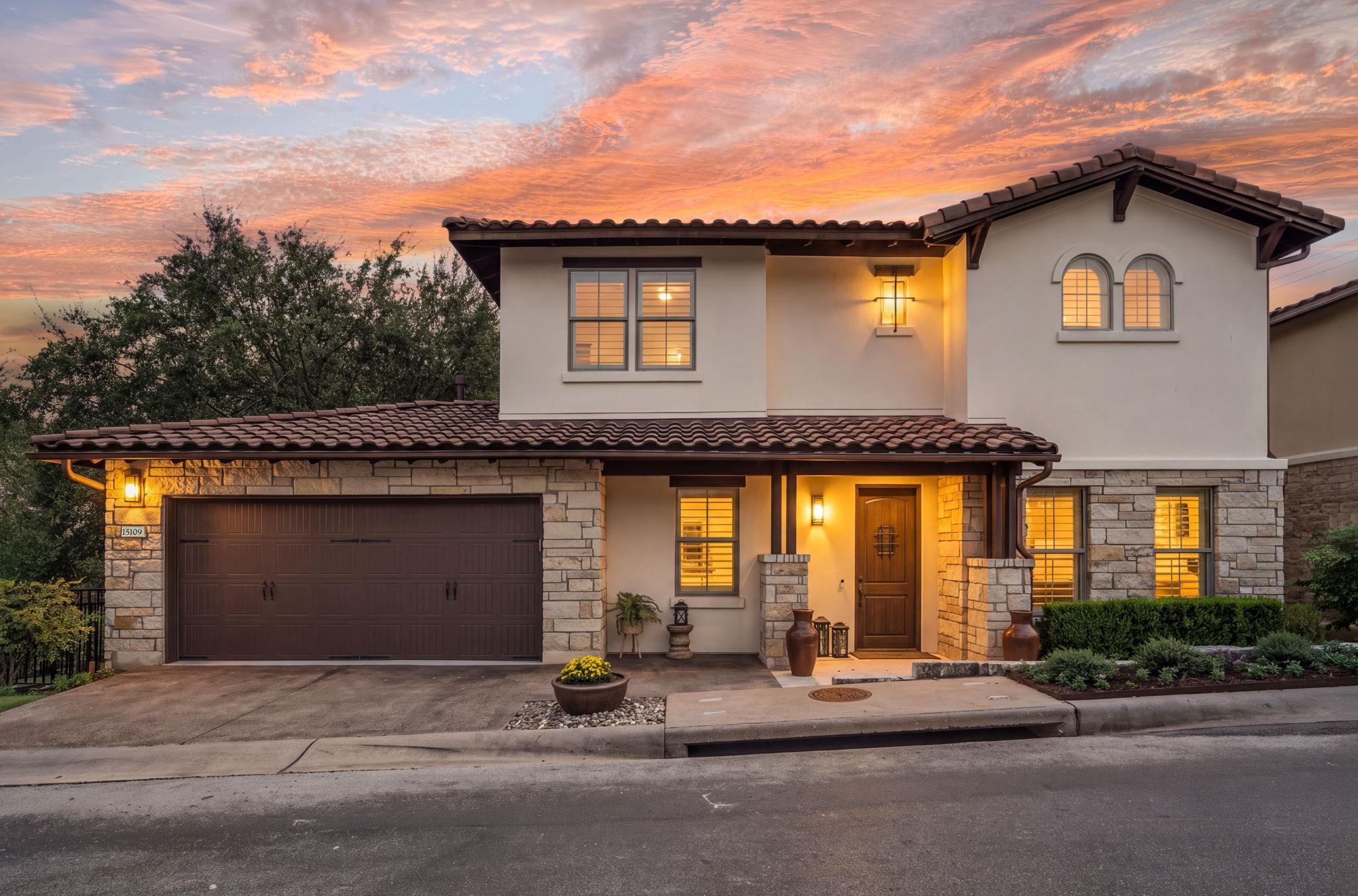 Listing photo 1 of 15109  Falconhead Grove Loop