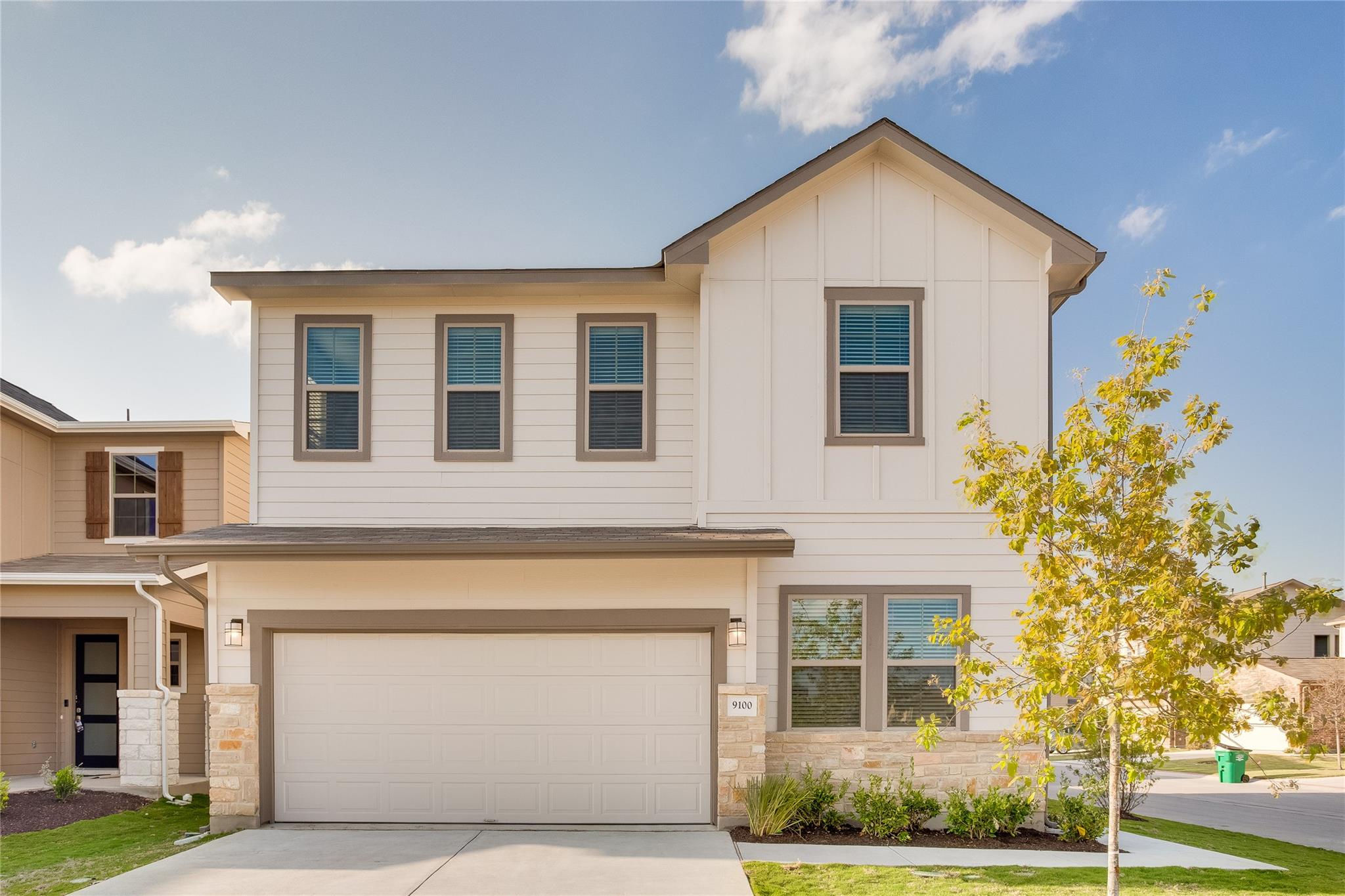 Listing photo 1 of 9100  Garnet Dr