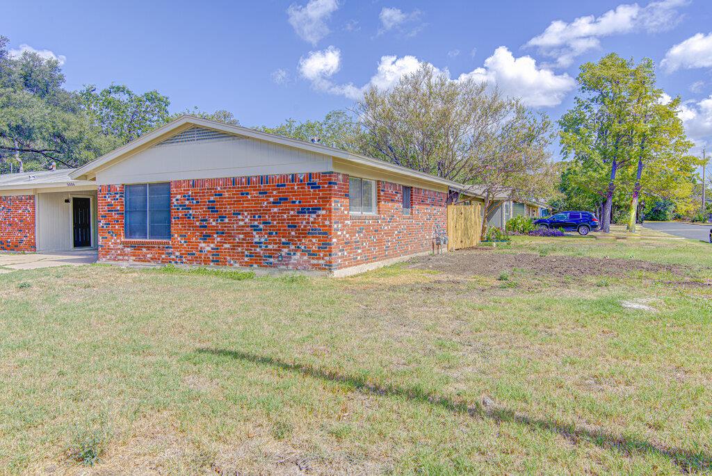 Listing photo 1 of 5006  Brighton Rd  #A