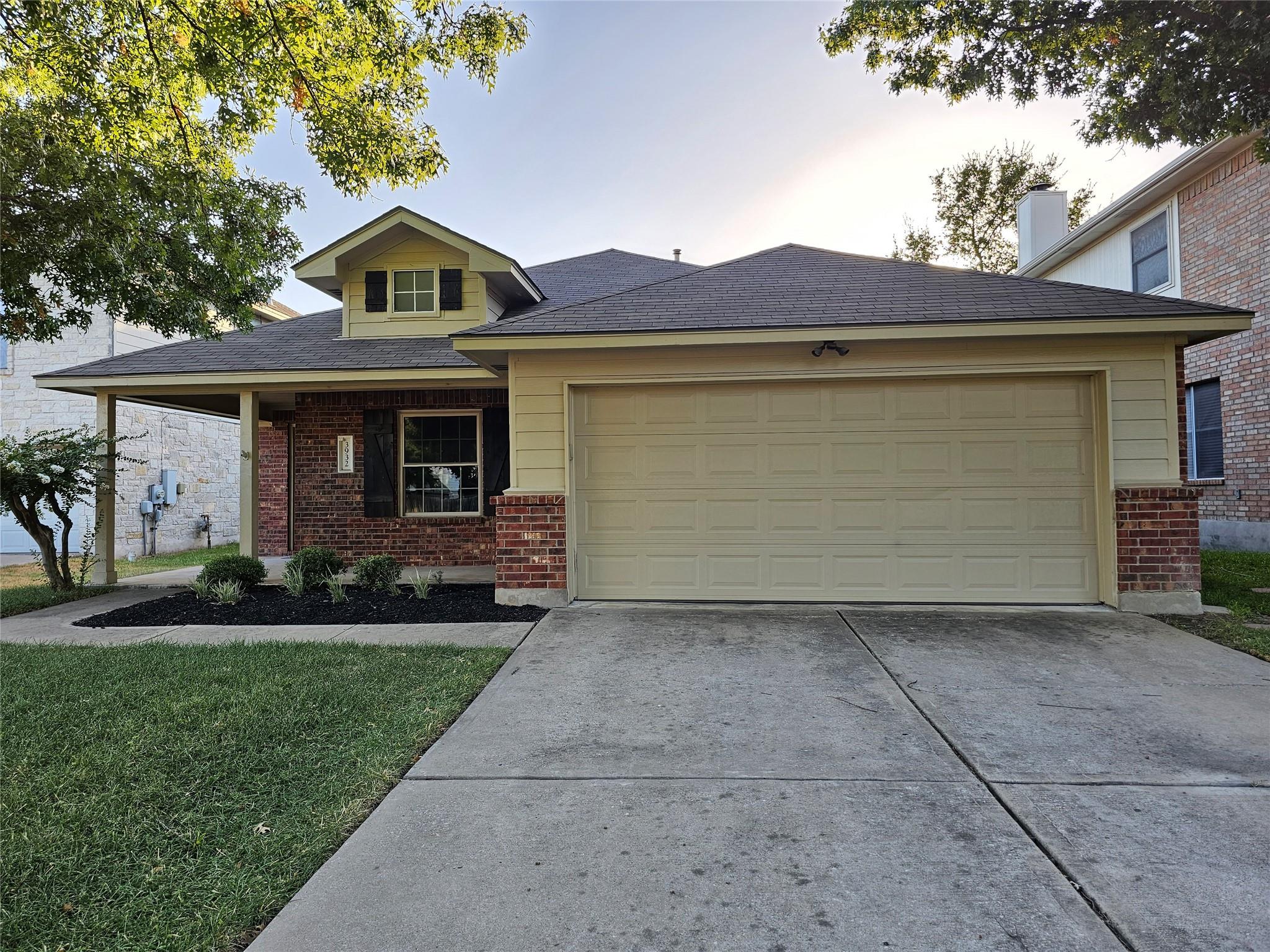 Listing photo 1 of 3932  Haleys Way