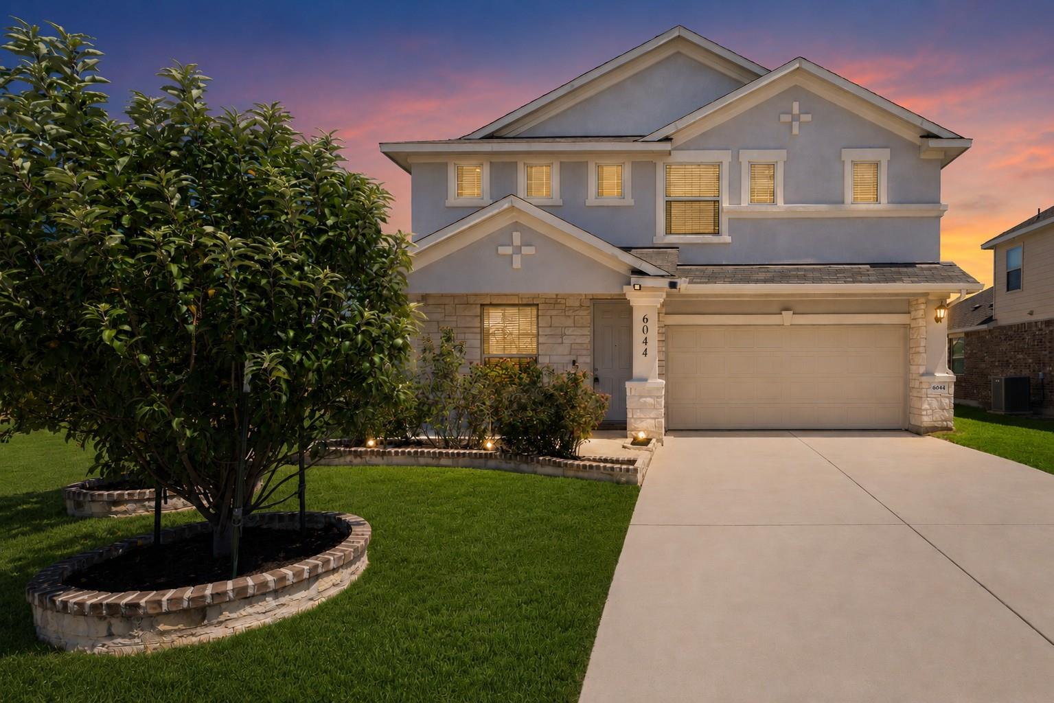 Listing photo 1 of 6044  Genova Pl  #A