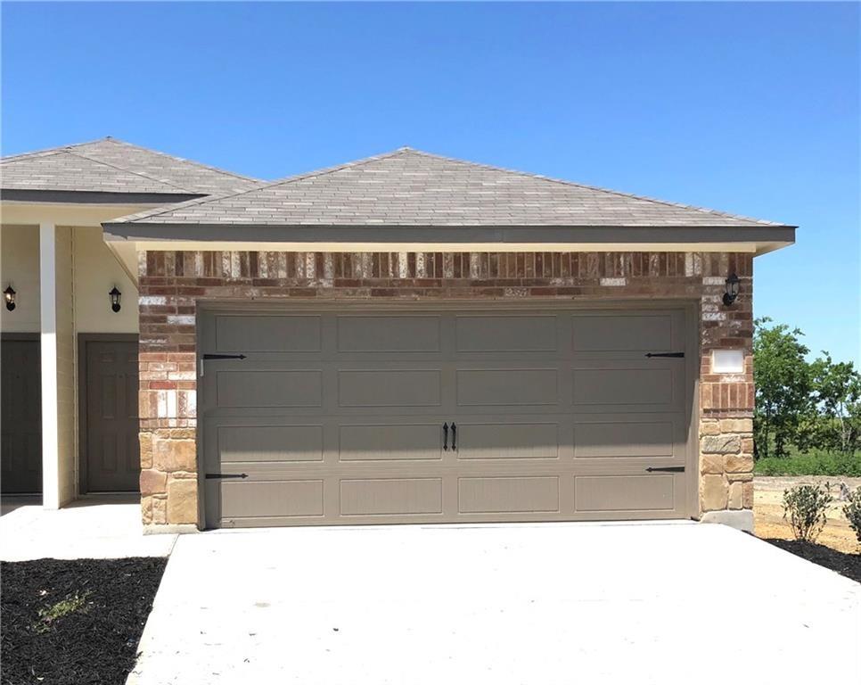 Listing photo 1 of 398  Jack Rabbit Ln  #B
