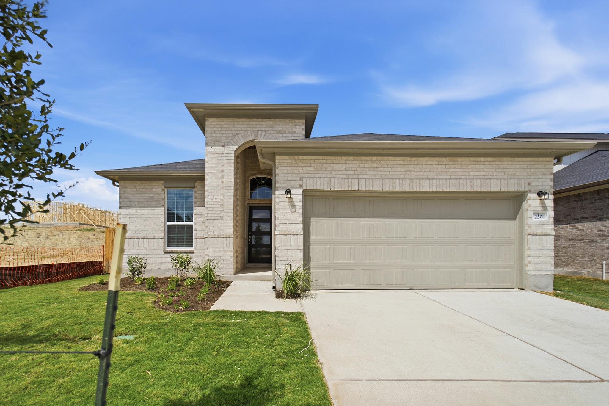 Listing photo 1 of 250  Tundra Ln