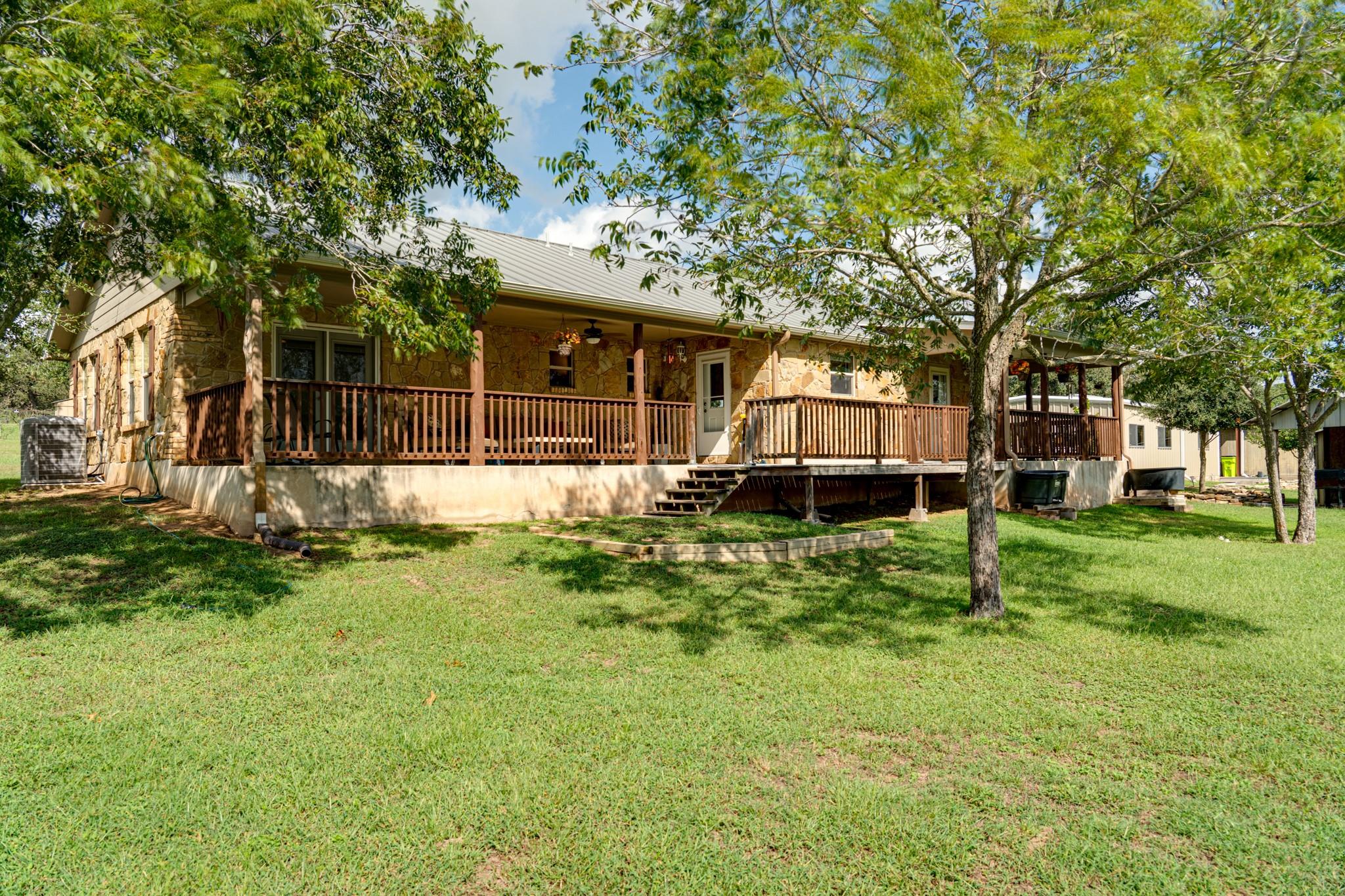 Listing photo 1 of 119  Saddle Ct