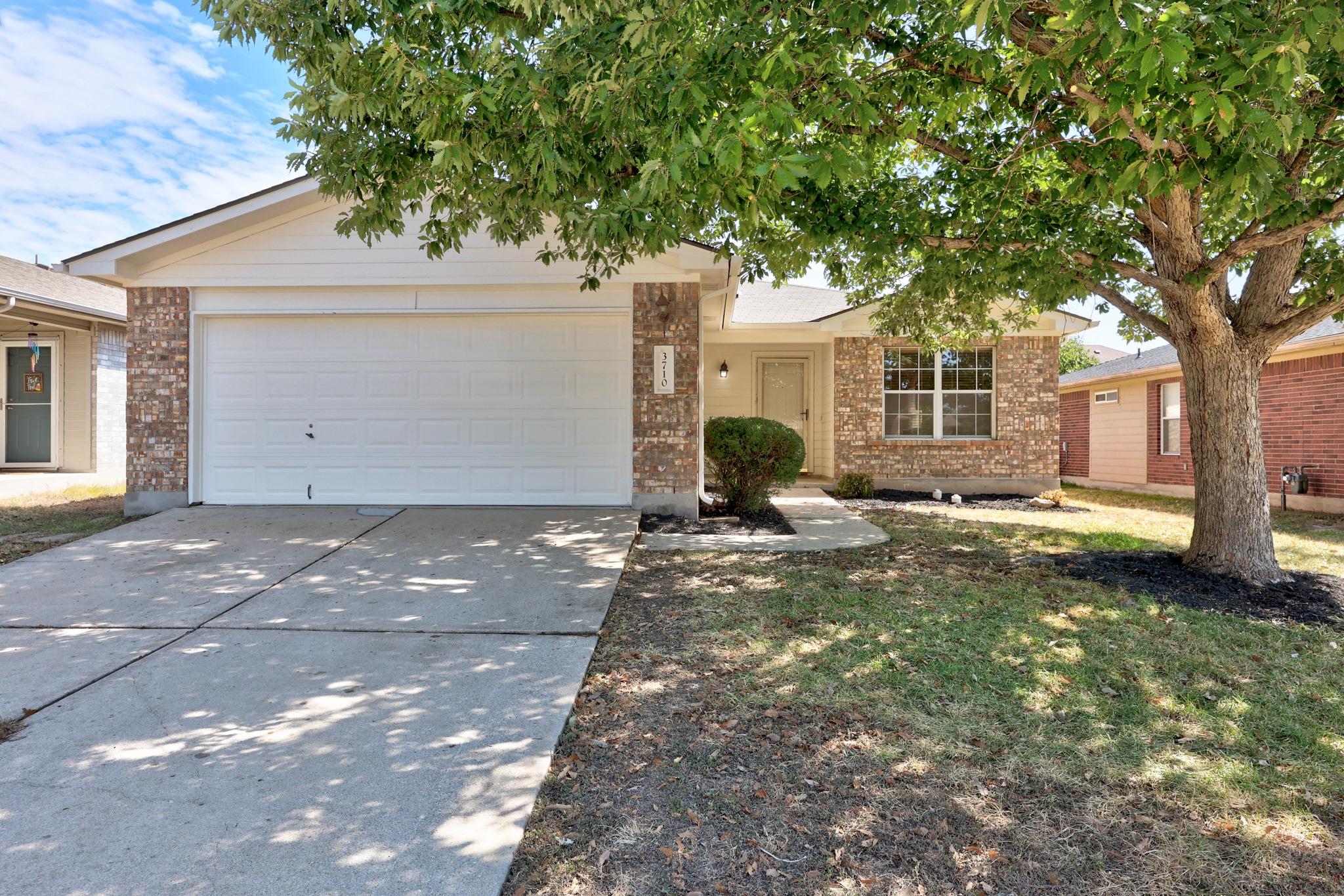 Listing photo 1 of 3710  Julianas Way